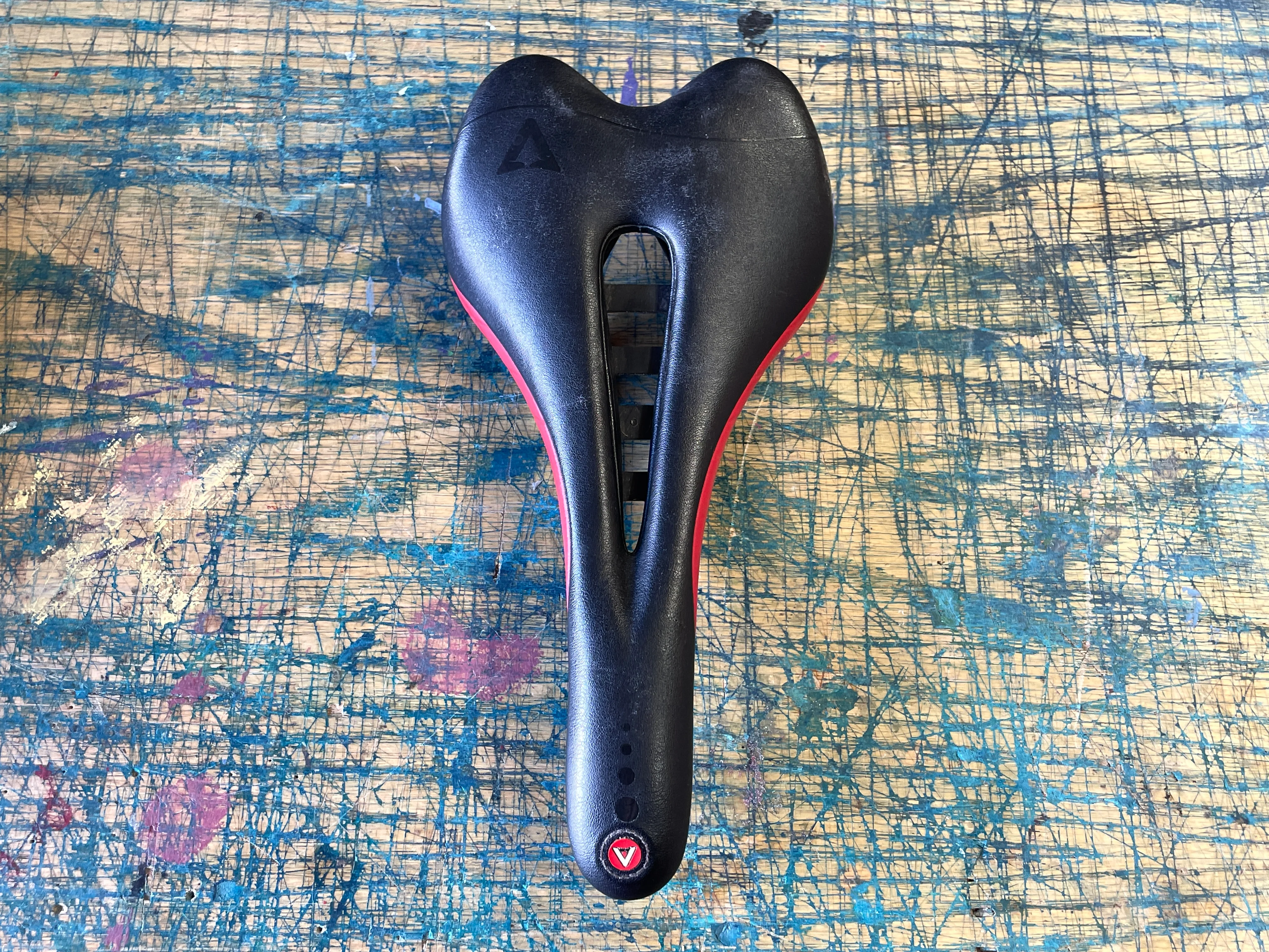 Astute Skylite Carbonio VT Saddle - Image 2