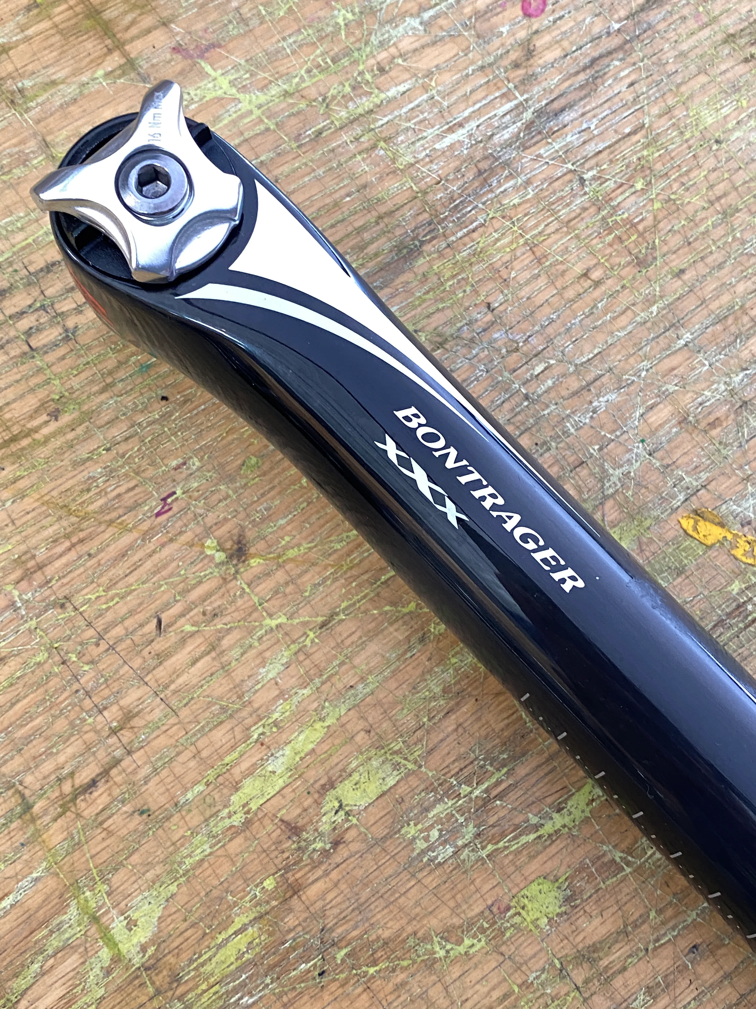Bontrager XXX Carbon Seatpost 34.0 - Image 2