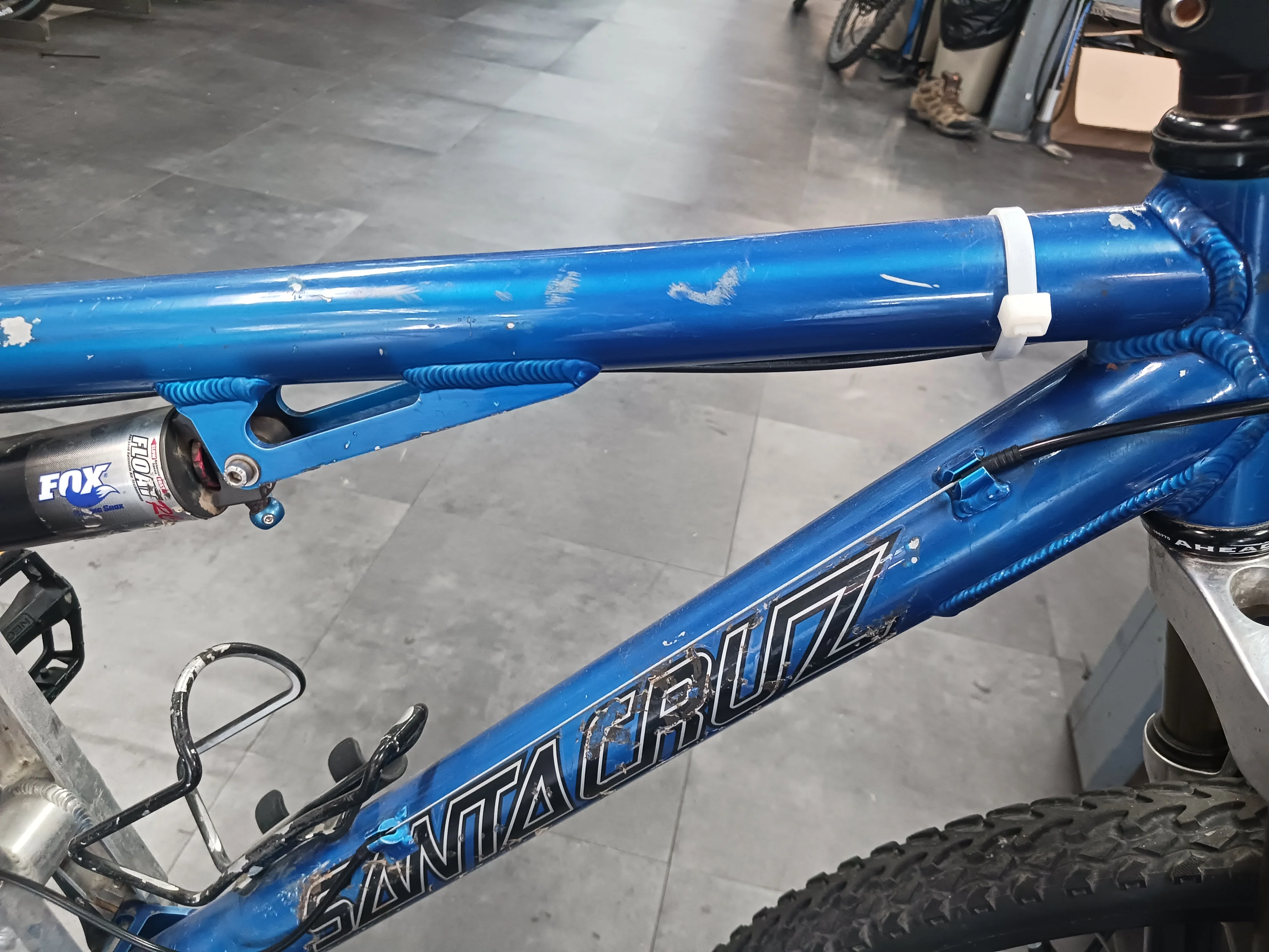Santa Cruz Heckler, Mountain Bike Large - Image 6