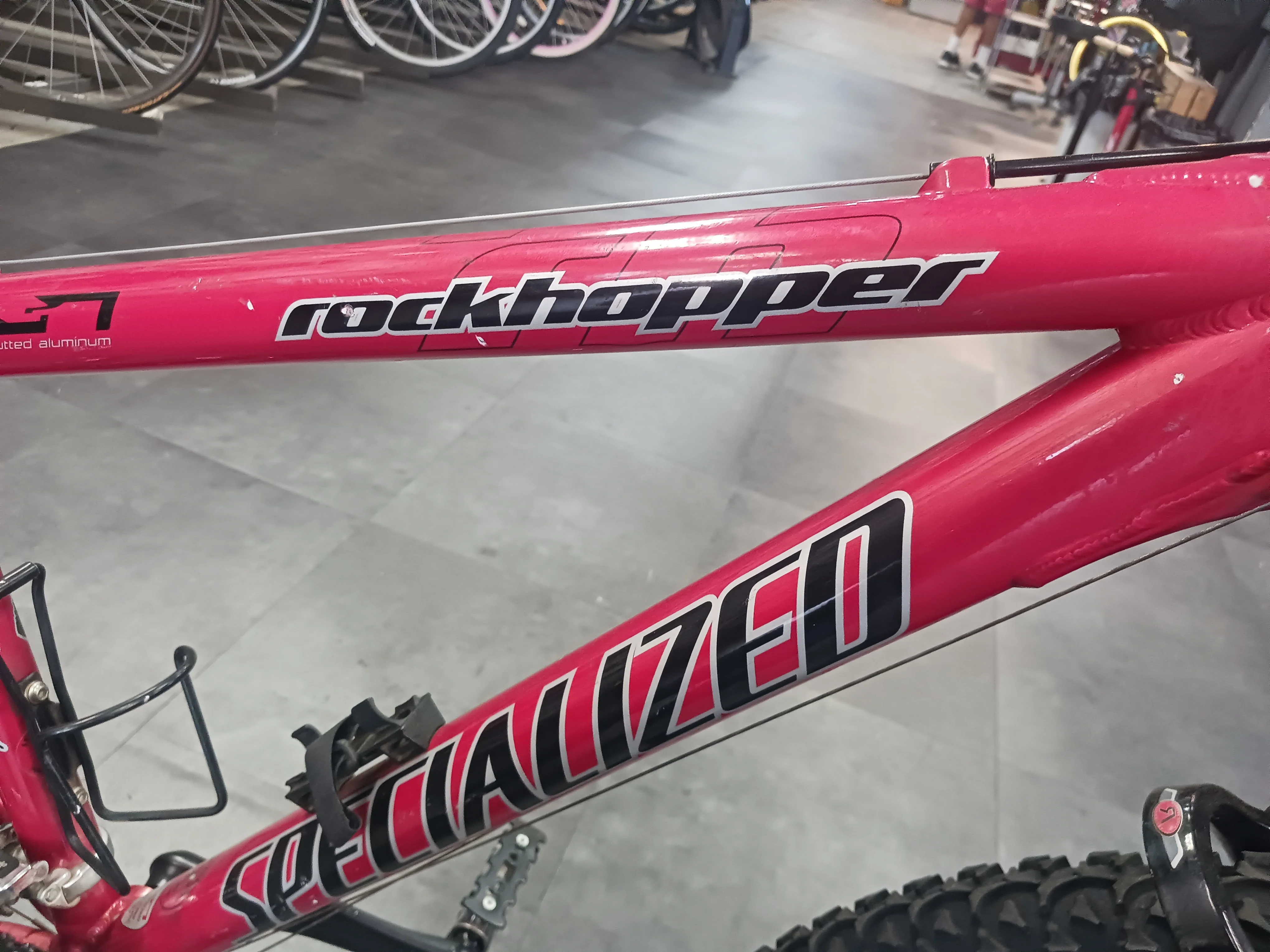 Specialized Rockhopper, Mountain Bike, Medium - Image 5