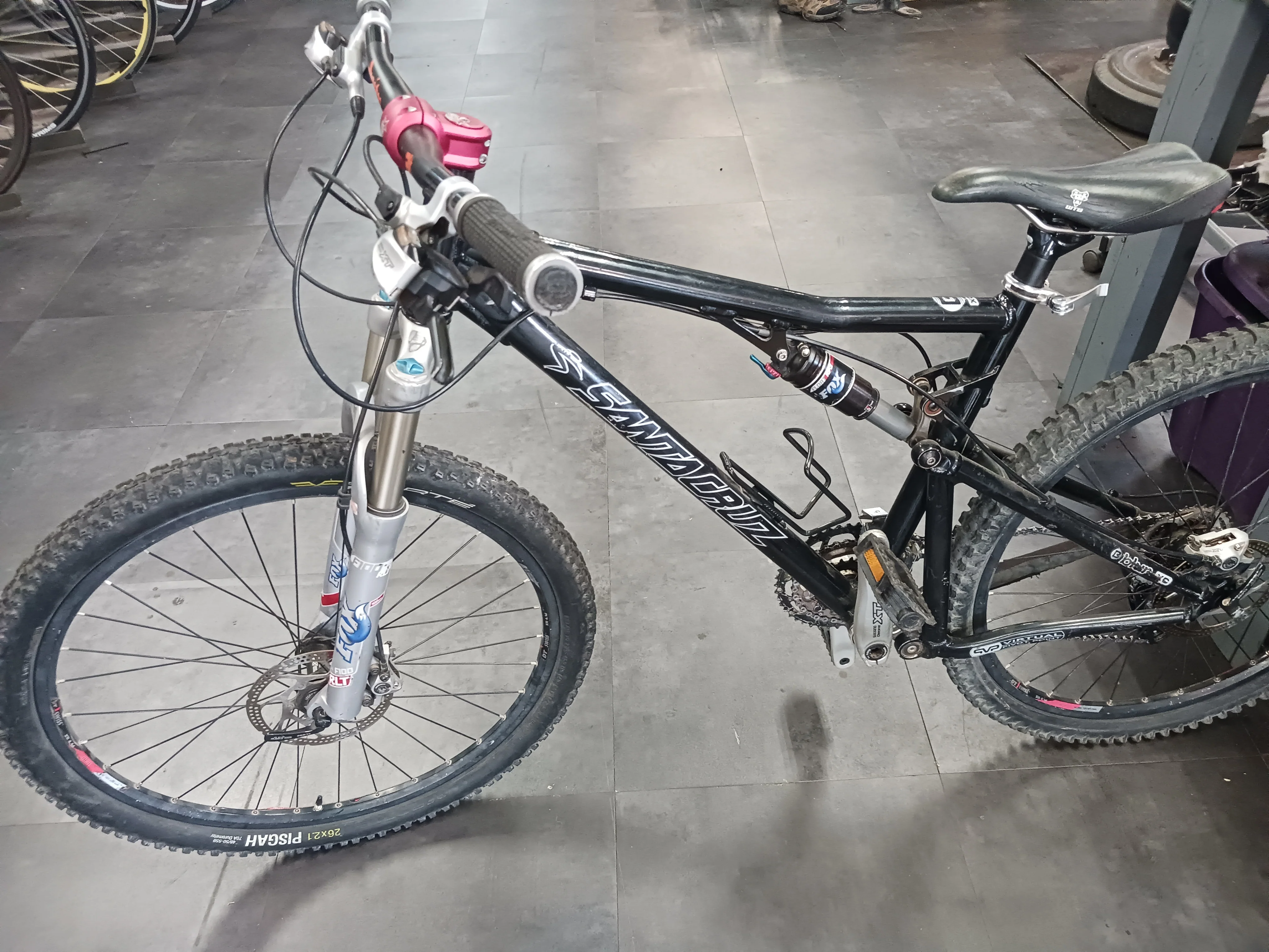 Santa Cruz BXC, Mountain Bike, Medium - Image 2