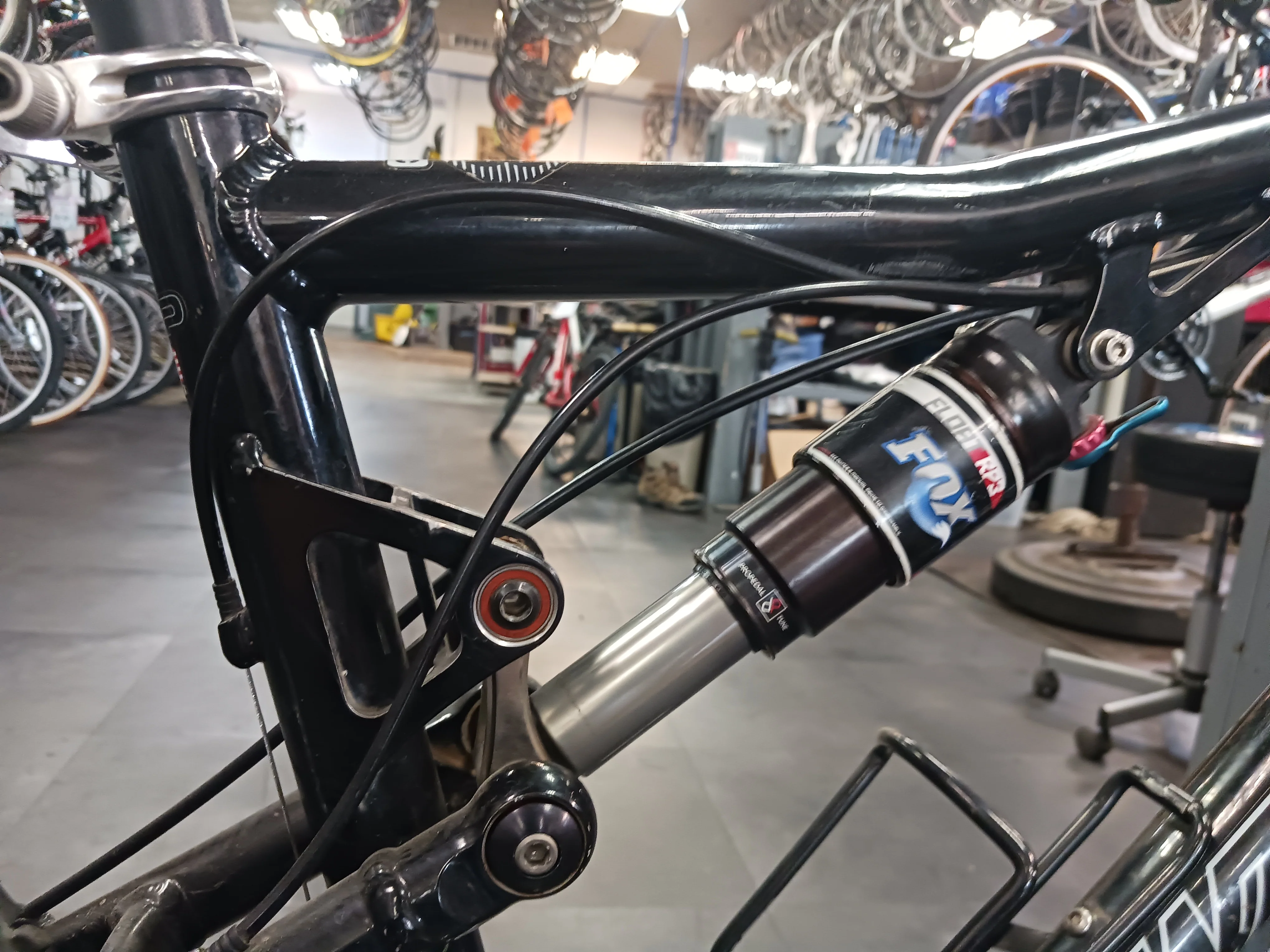 Santa Cruz BXC, Mountain Bike, Medium - Image 4