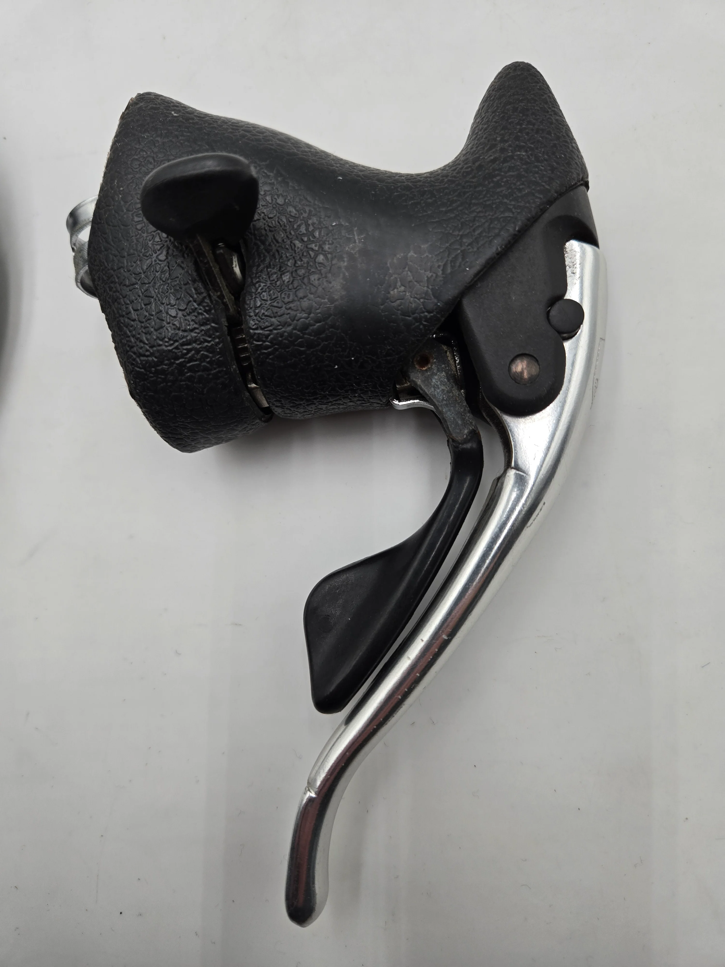 Campagnolo Avanti 3x8 Shifter Set - Image 3