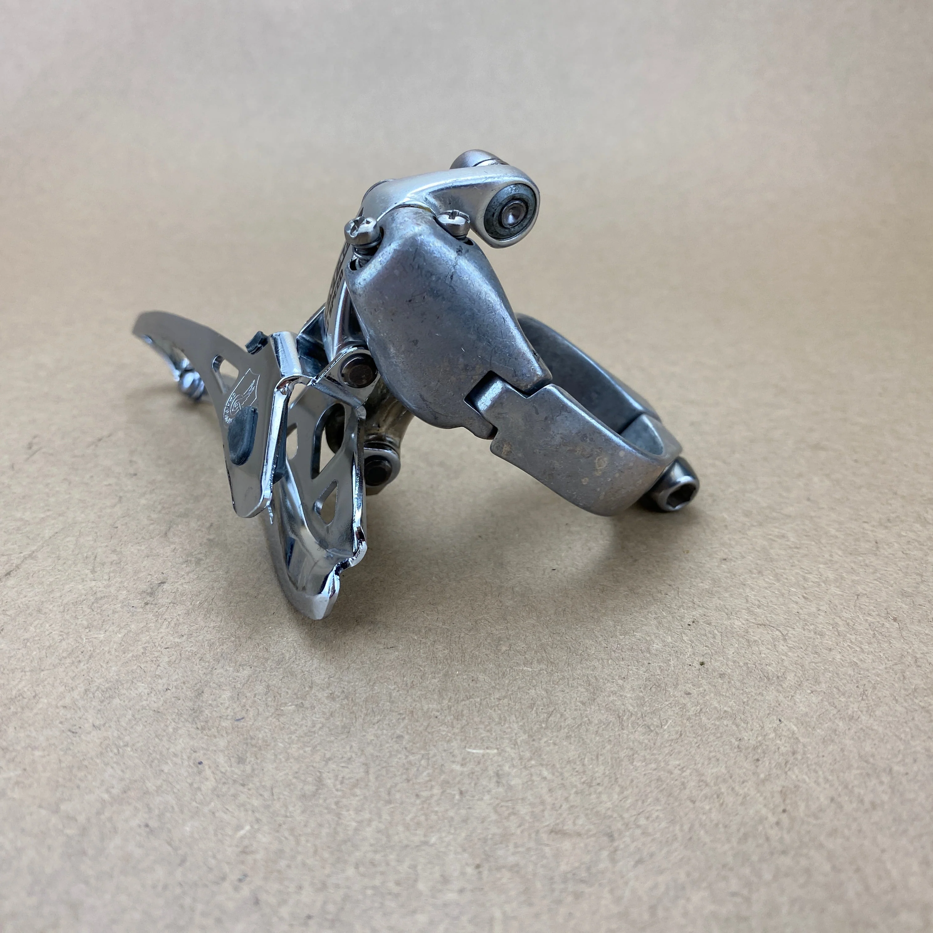 Campagnolo Centaur 10 speed Front Derailleur - Image 2