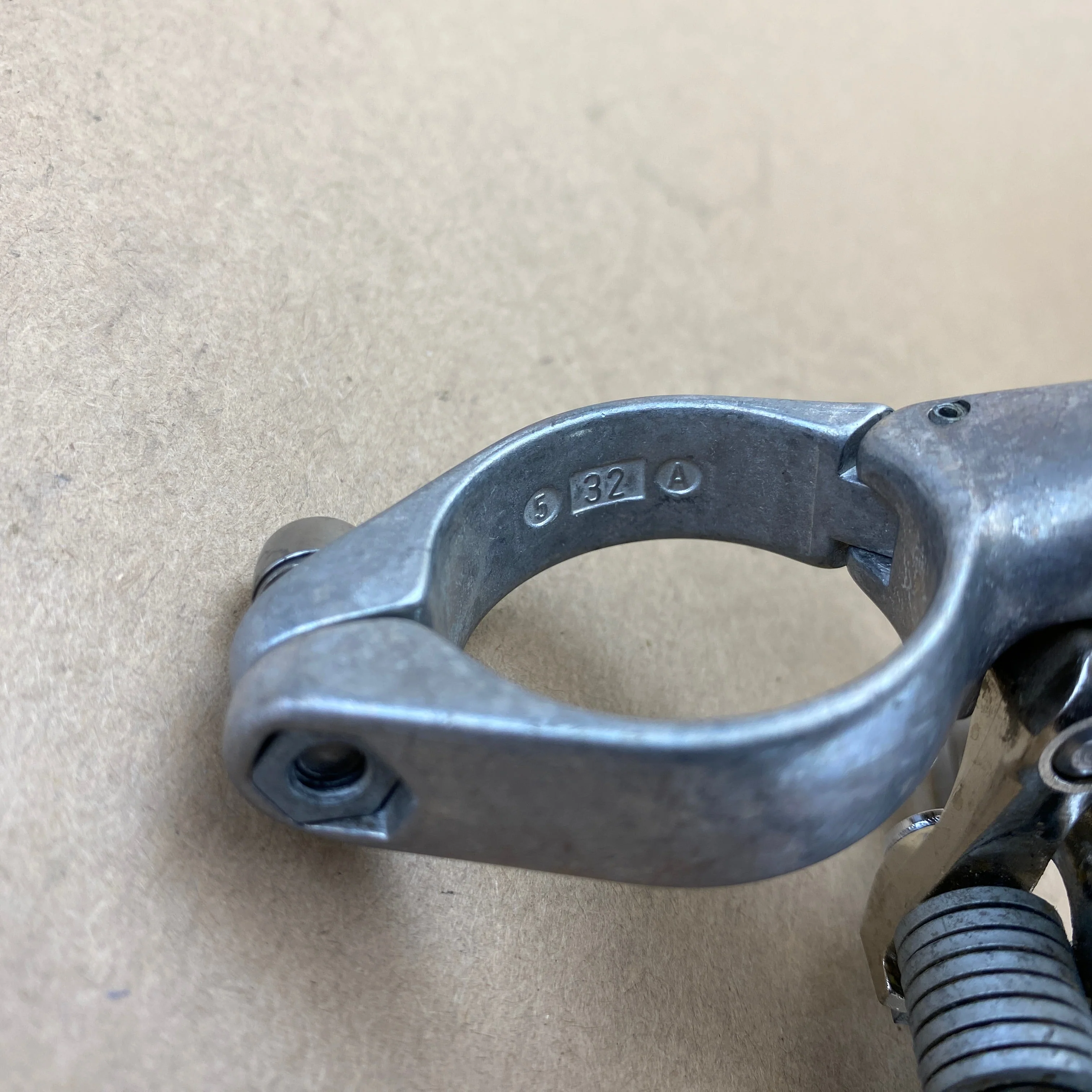 Campagnolo Centaur 10 speed Front Derailleur - Image 7
