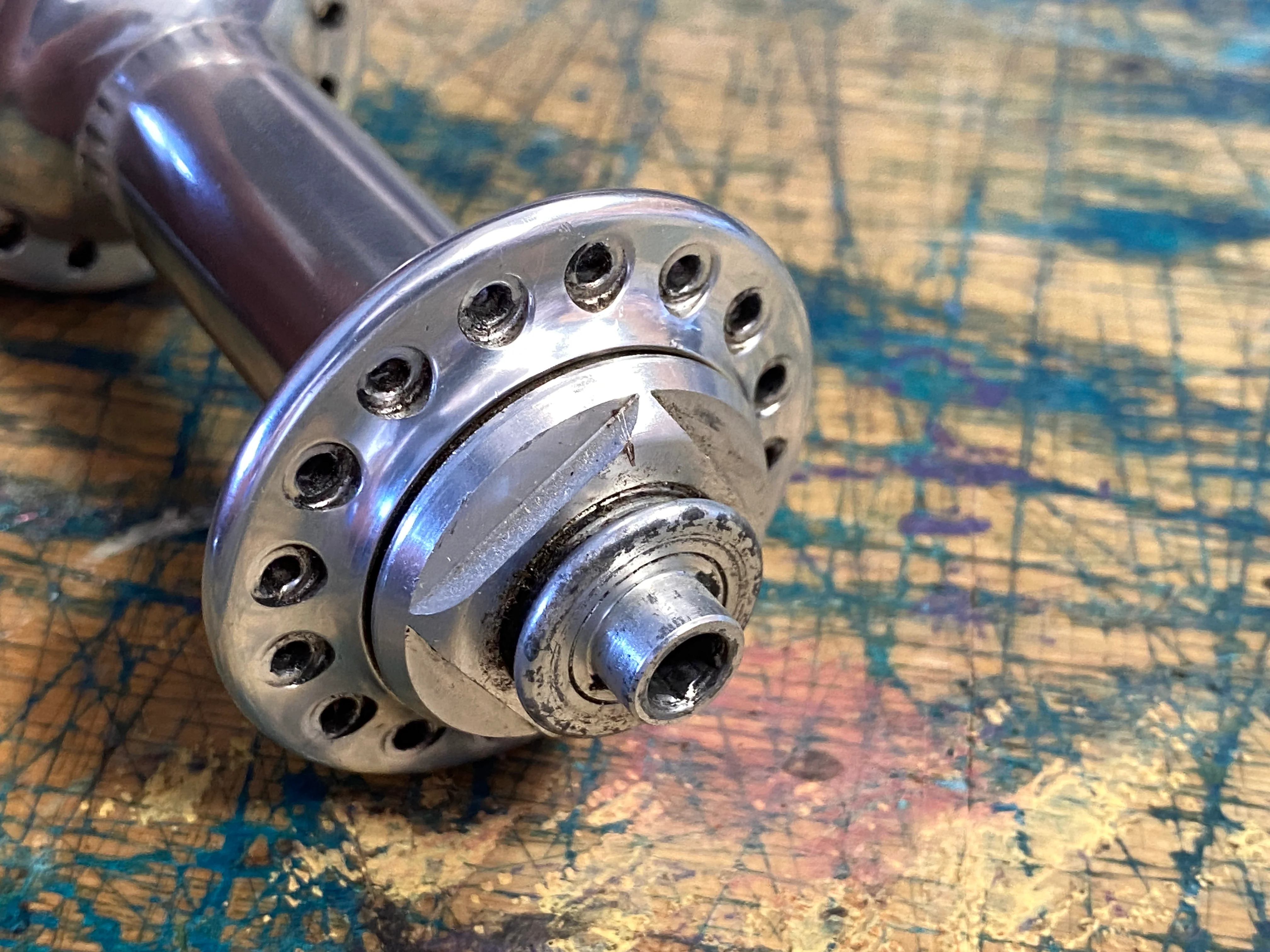 Campagnolo Chorus Hub 32h QR - Image 3