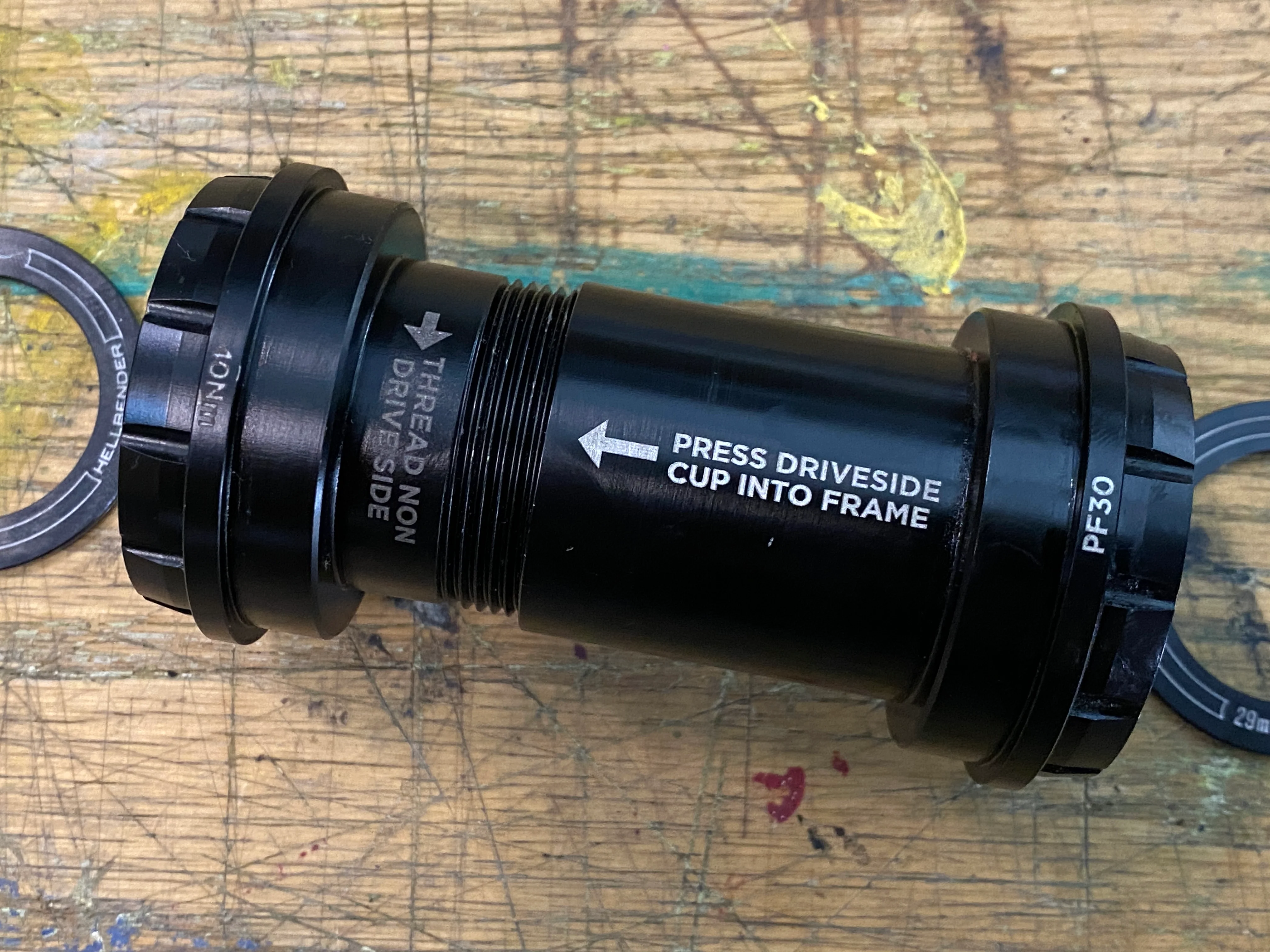 Cane Creek Hellbender DUB Bottom Bracket Threaded PF30 - Image 2