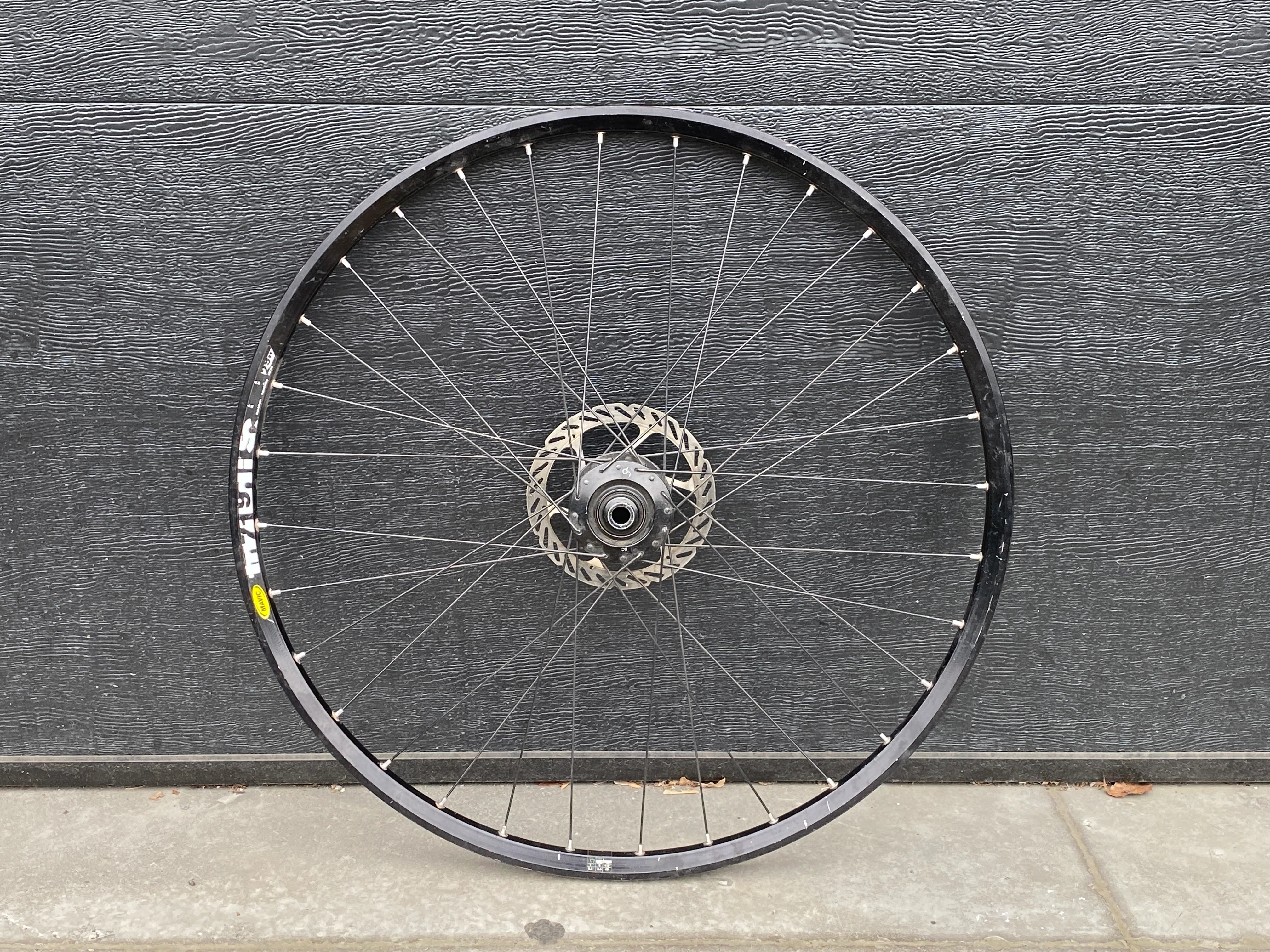 E Thirteen Chub 29" 6 Bolt Disc Disc Front Wheel 15x100 - Image 2