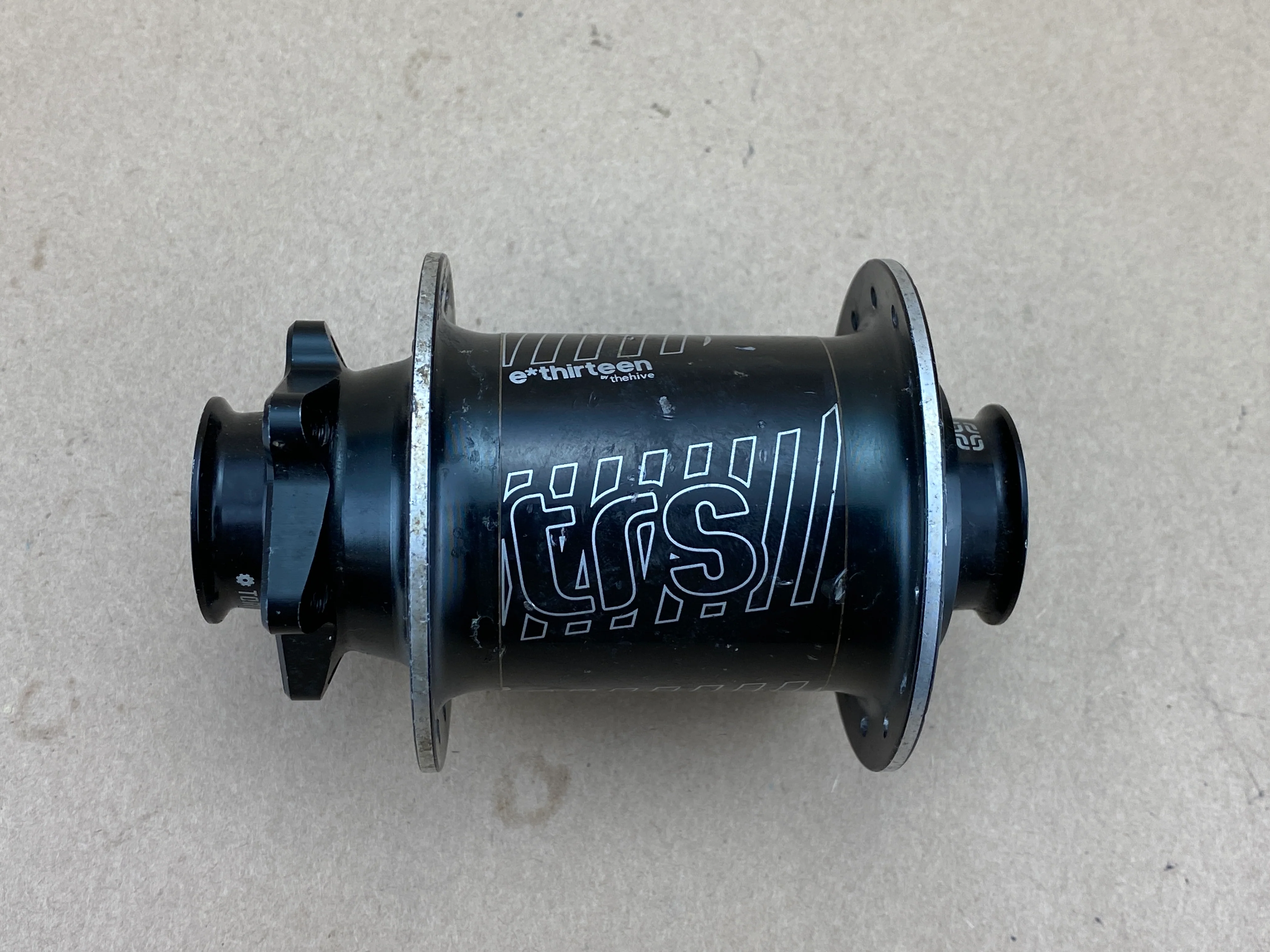 E Thirteen TRS Boost Front Disc Hub Torque Cap 28h - Image 4