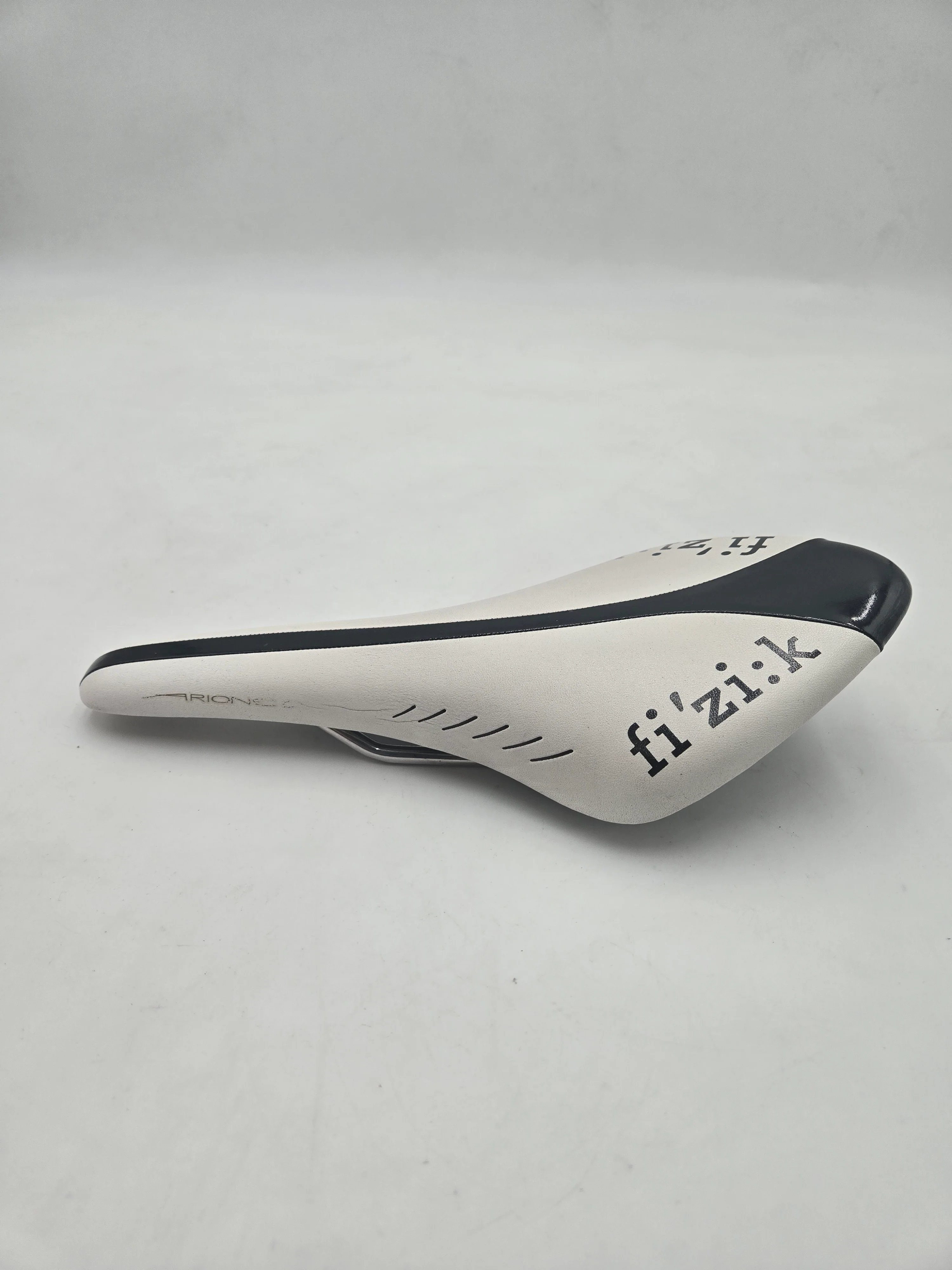 Fizik, Arione CX Saddle - Image 4