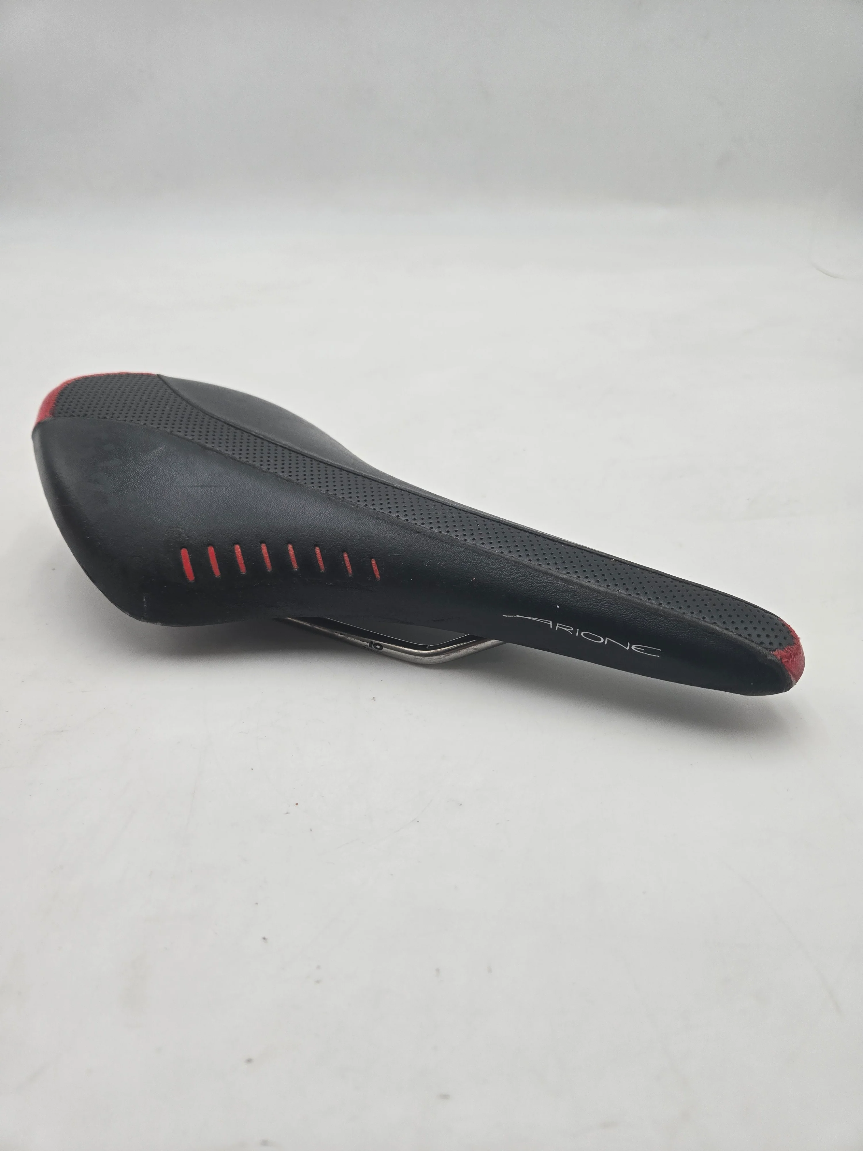 Fizik, Arione Saddle