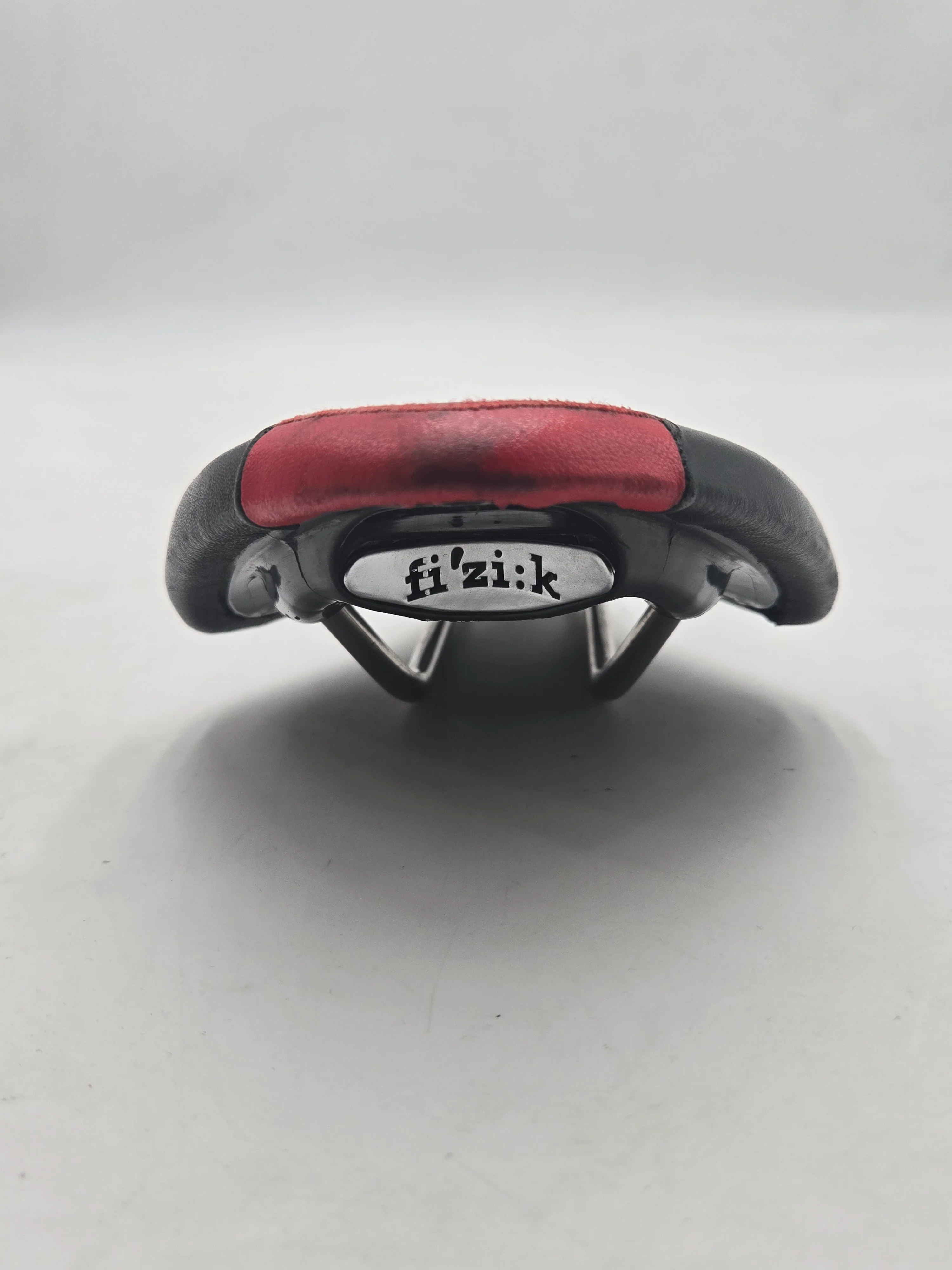 Fizik, Arione Saddle - Image 5