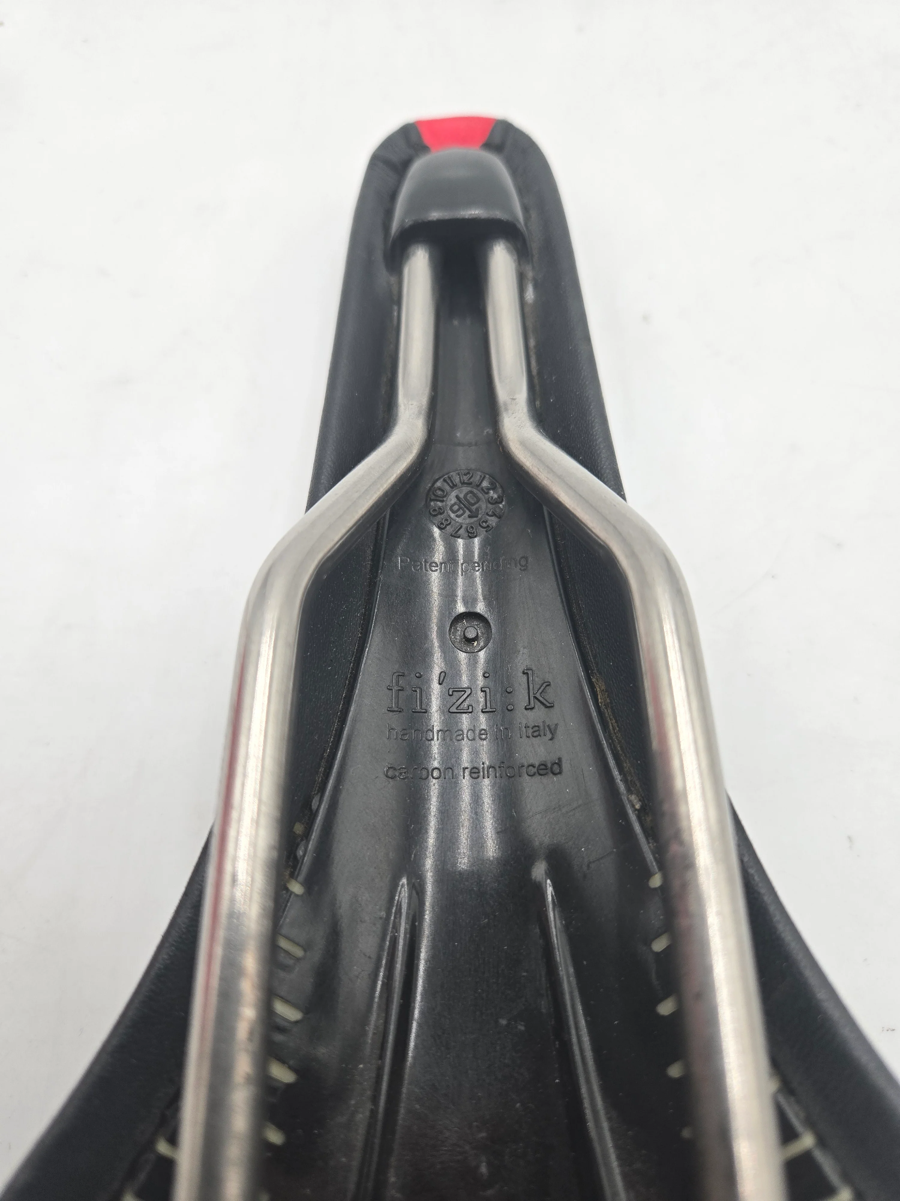 Fizik, Arione Saddle - Image 6