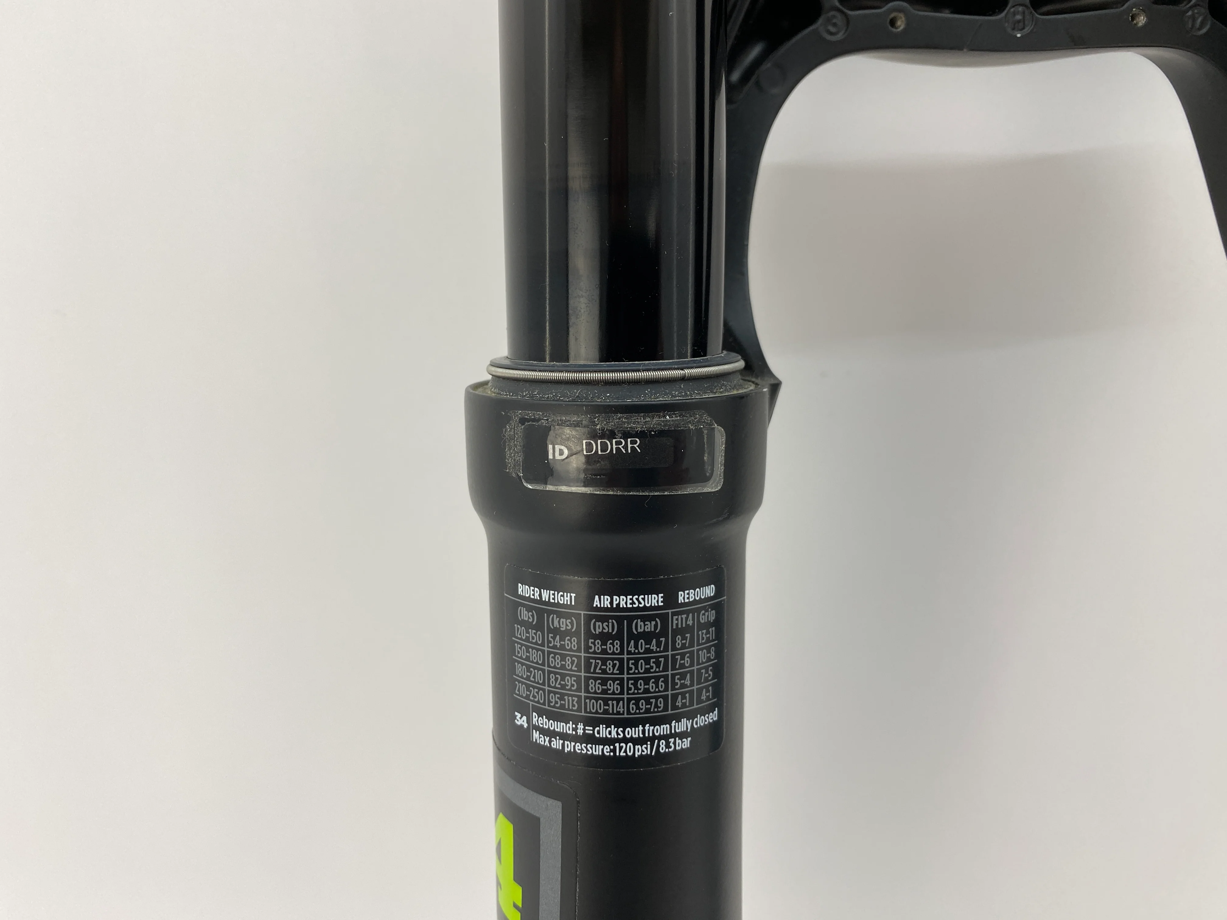 Fox Shox 34 Float Performance Elite 150 27.5 Fork - 2018 - Image 3
