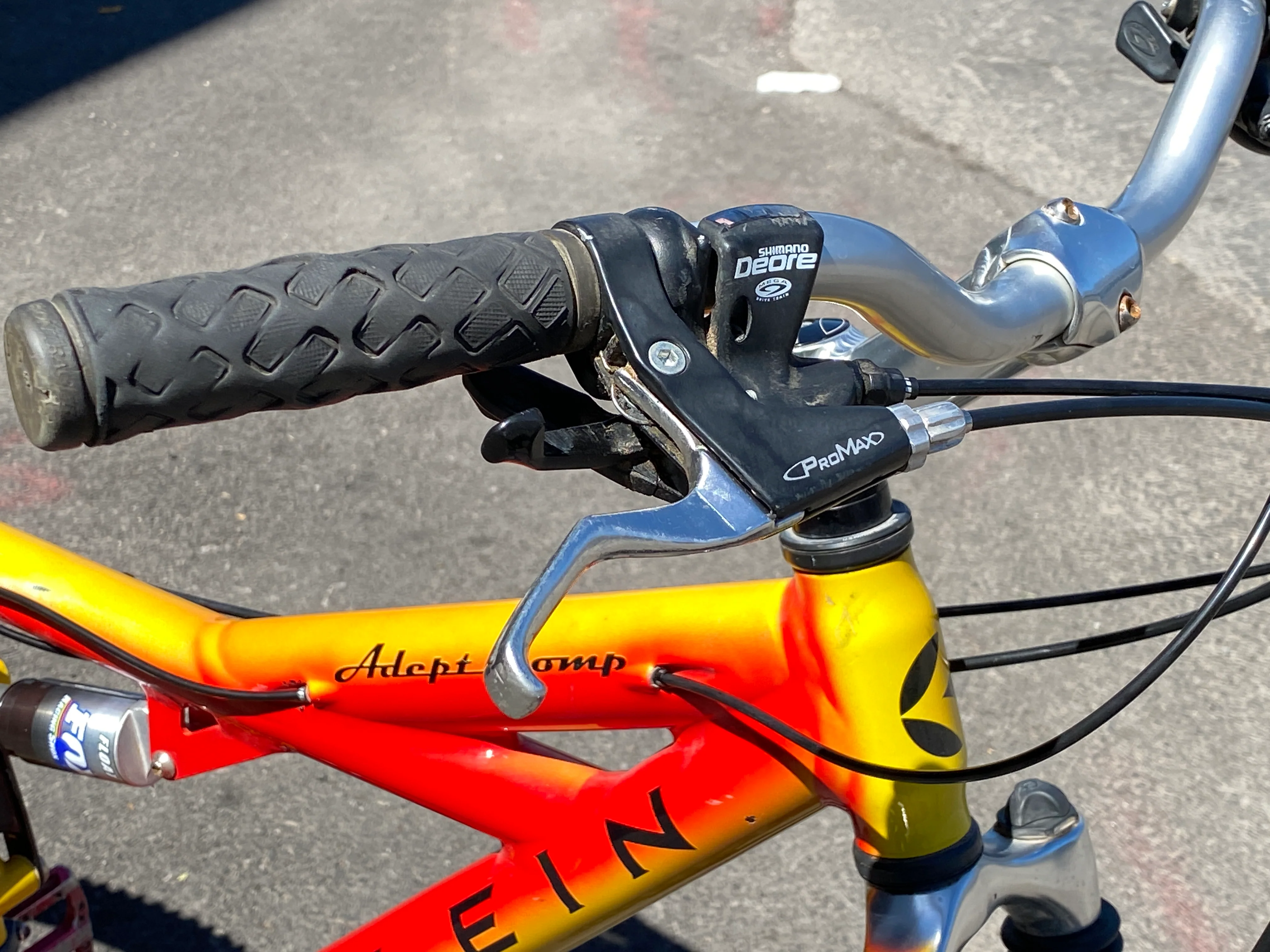 Klein Adept Comp Mountain Bike Medium - Image 8