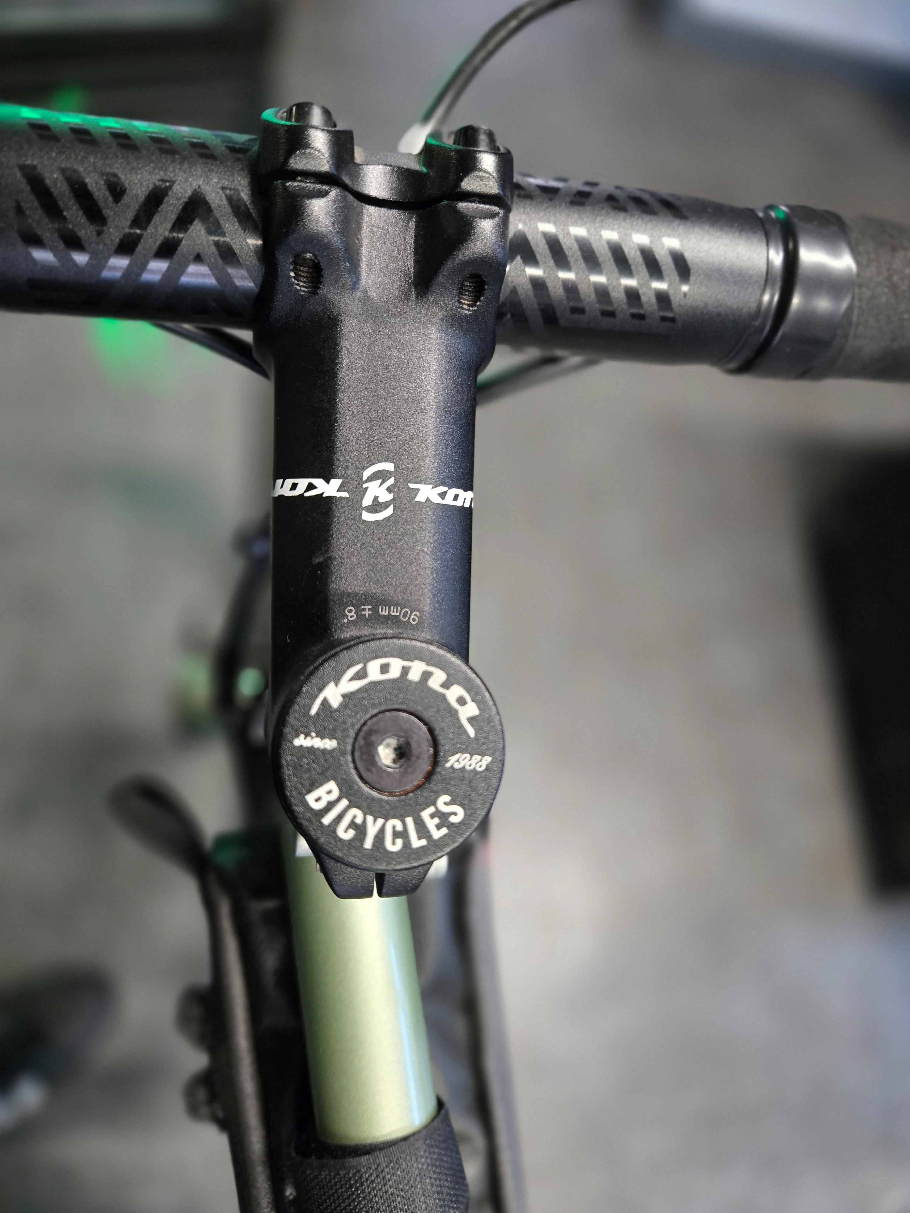 Kona Sutra Gravel Bike, Large - Image 14