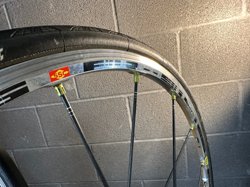 Mavic R-Sys 700c Road Wheelset - Image 6