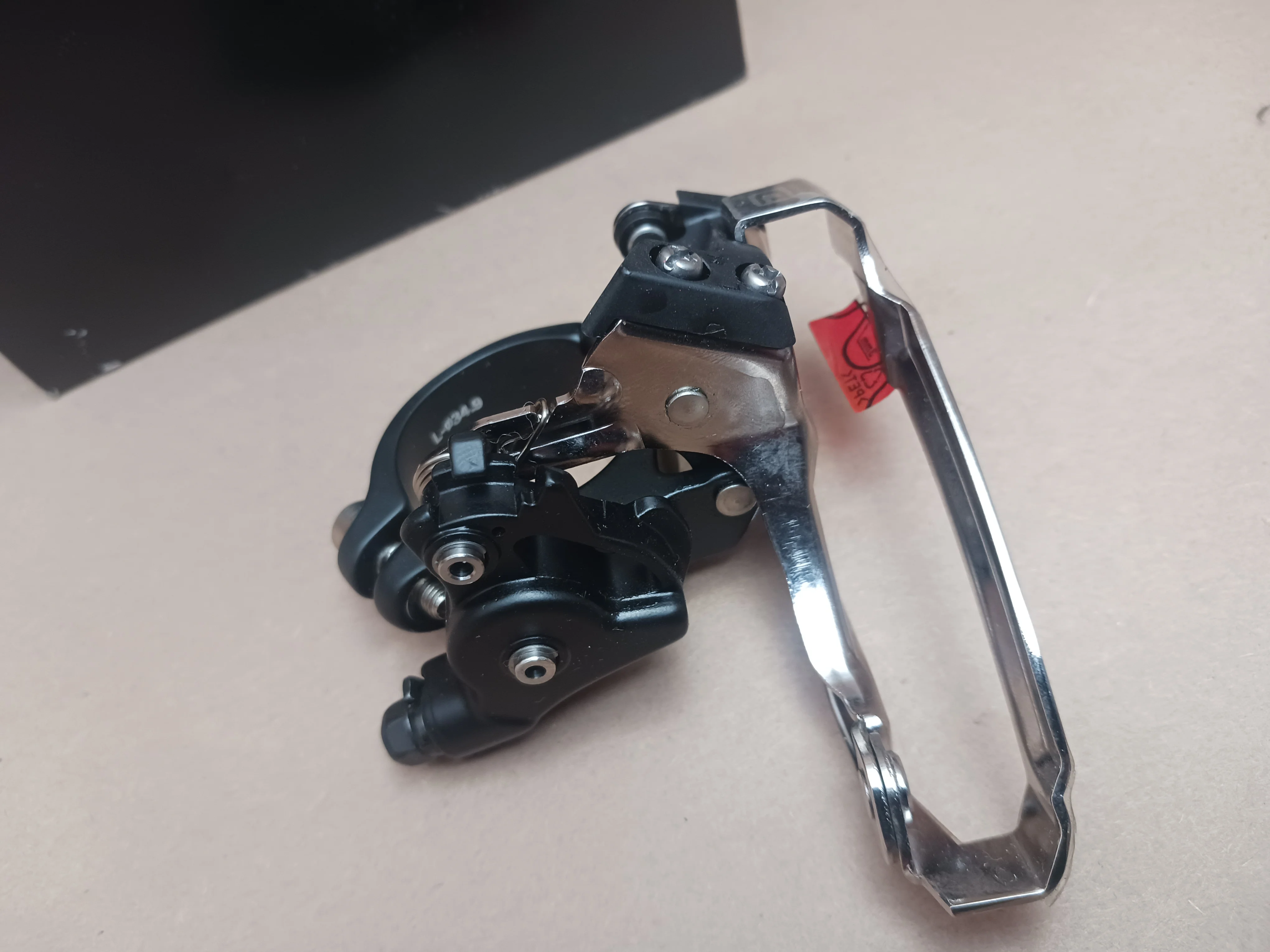 New Shimano XTR FD-M985 2-Speed Front Derailleur - Image 6