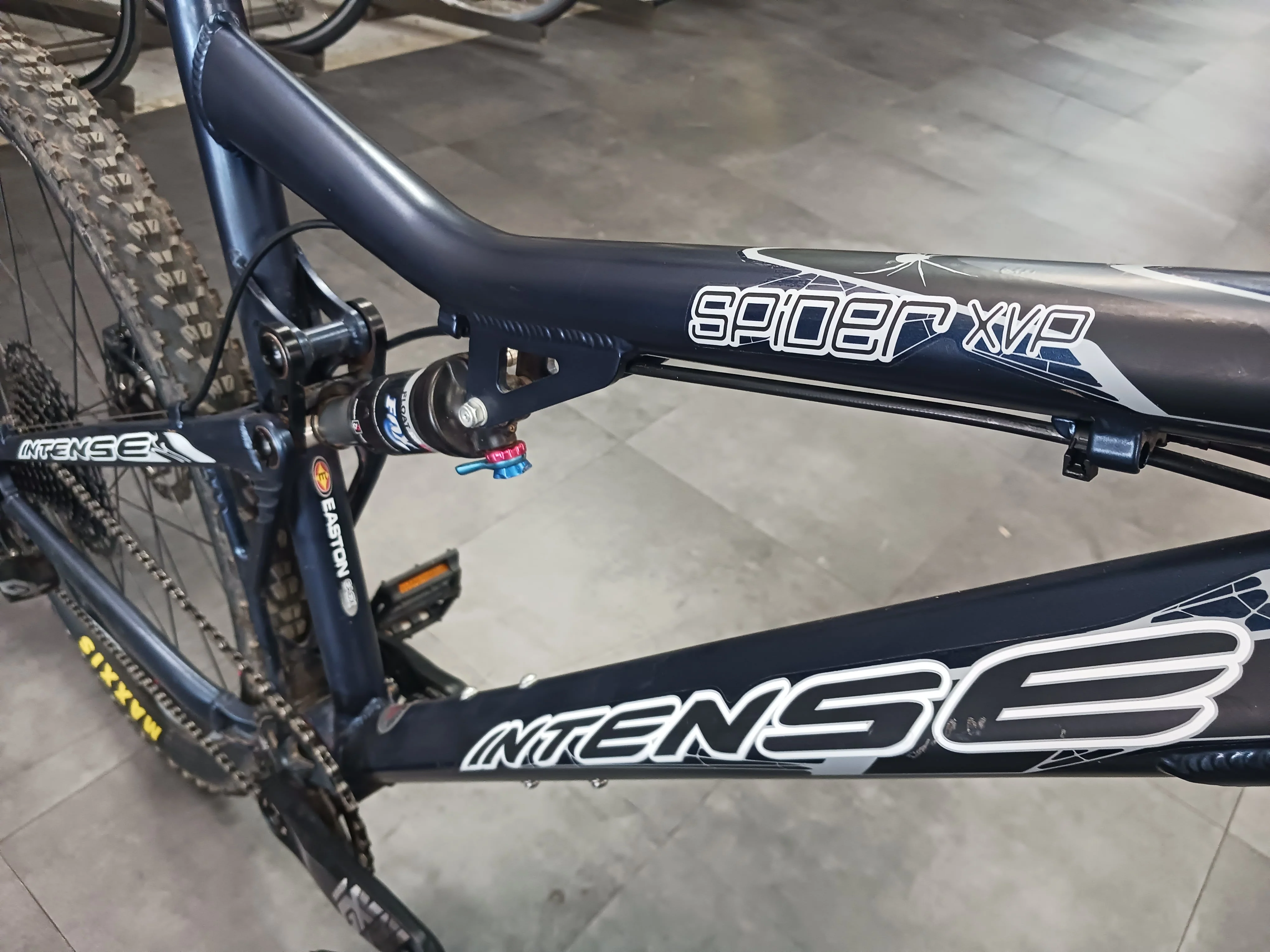 Intense Spider XVP, Mountain Bike, 49cm - Image 9