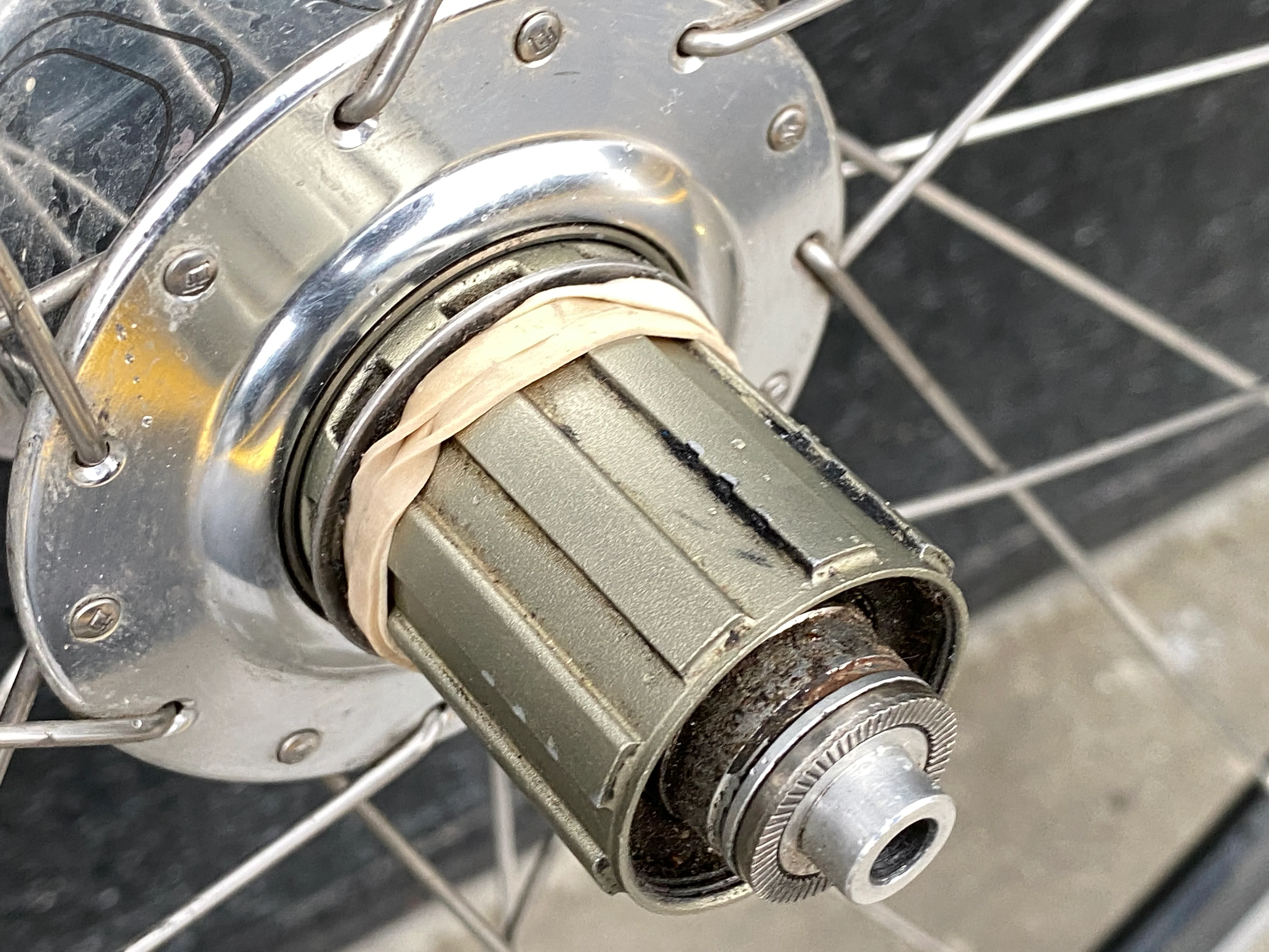 Powertap Pro 700c Power Meter Wheelset Quick Release - Image 7
