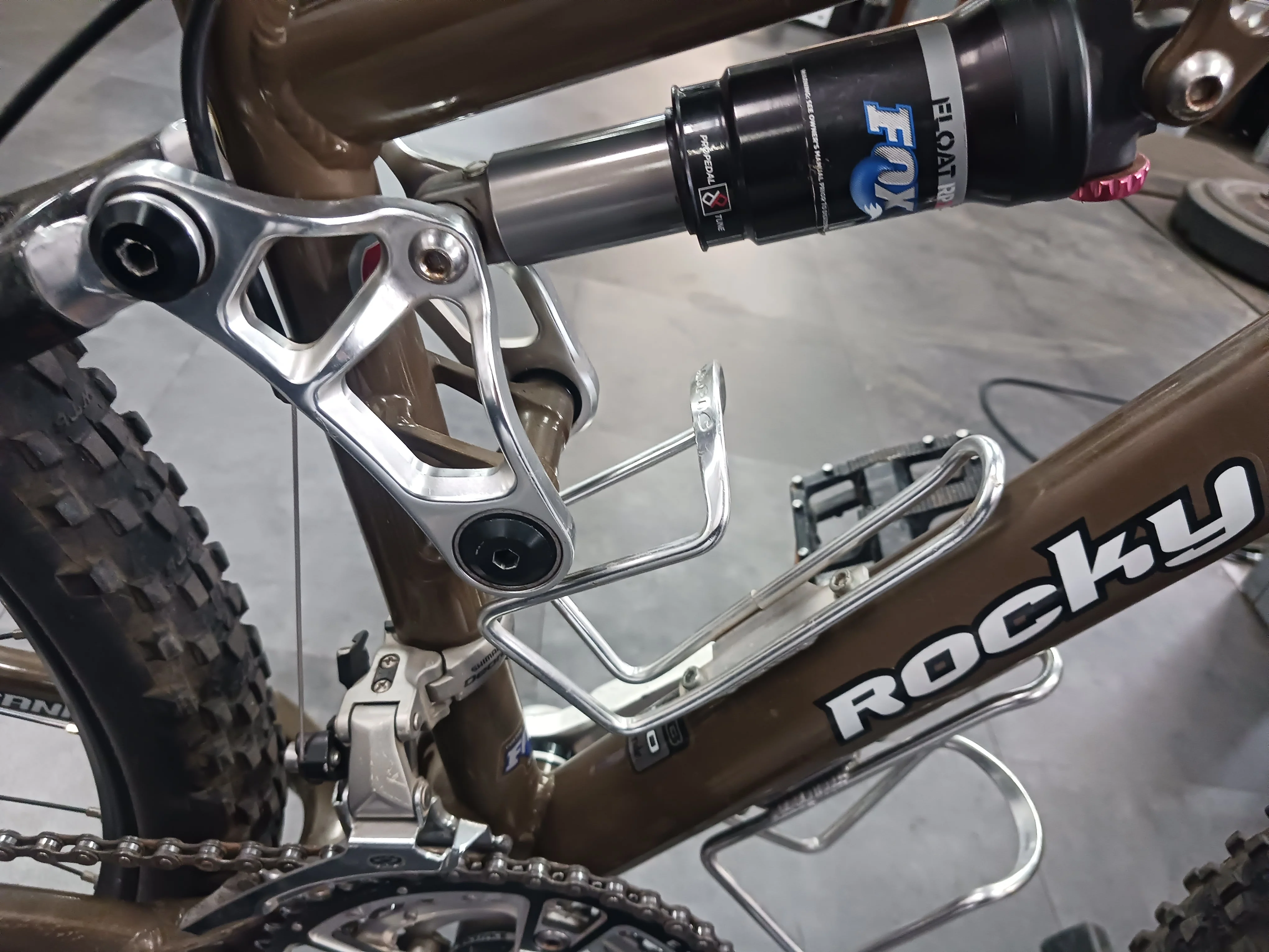 Rocky Mountain Element 30, Mountain Bike - Image 5