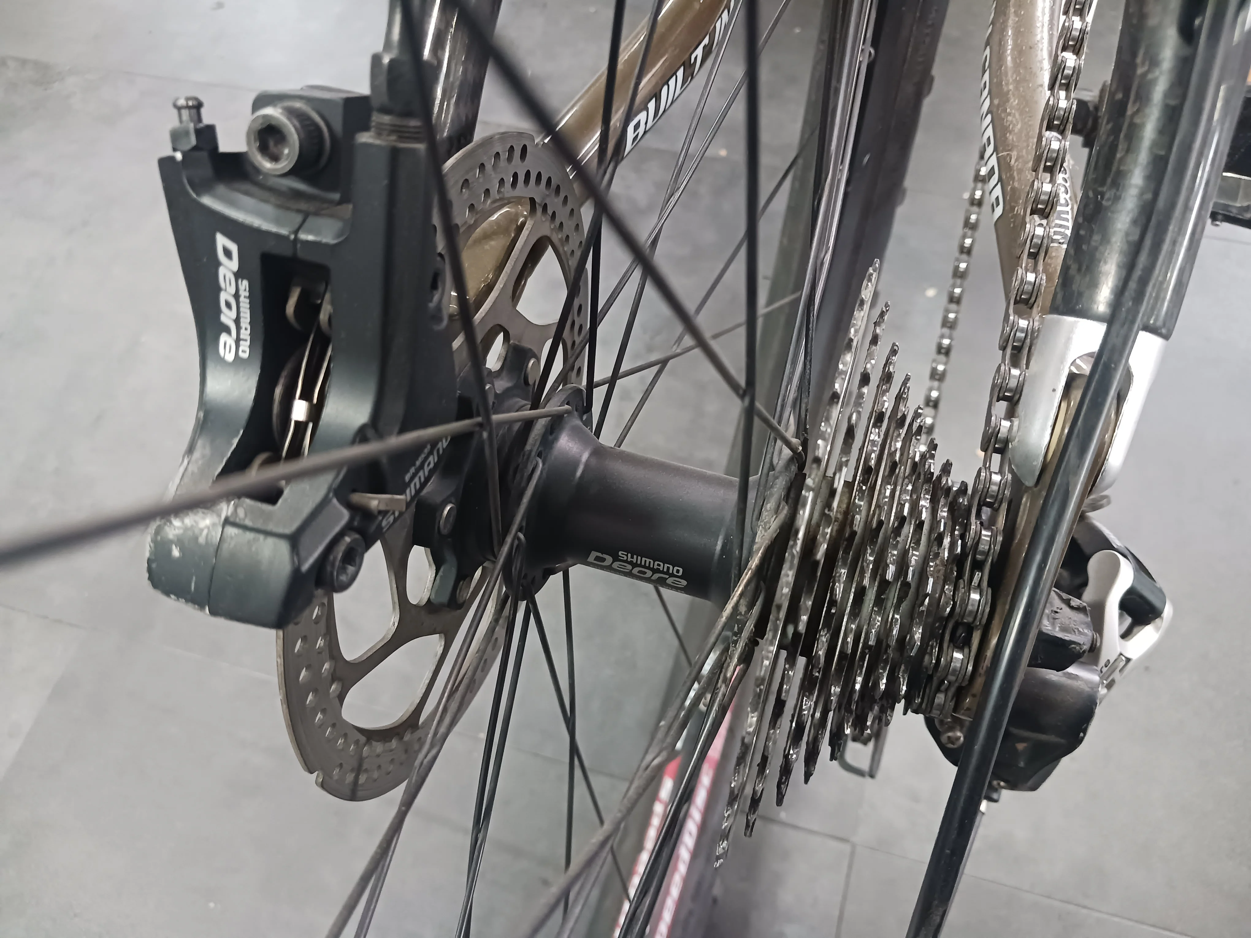 Rocky Mountain Element 30, Mountain Bike - Image 7