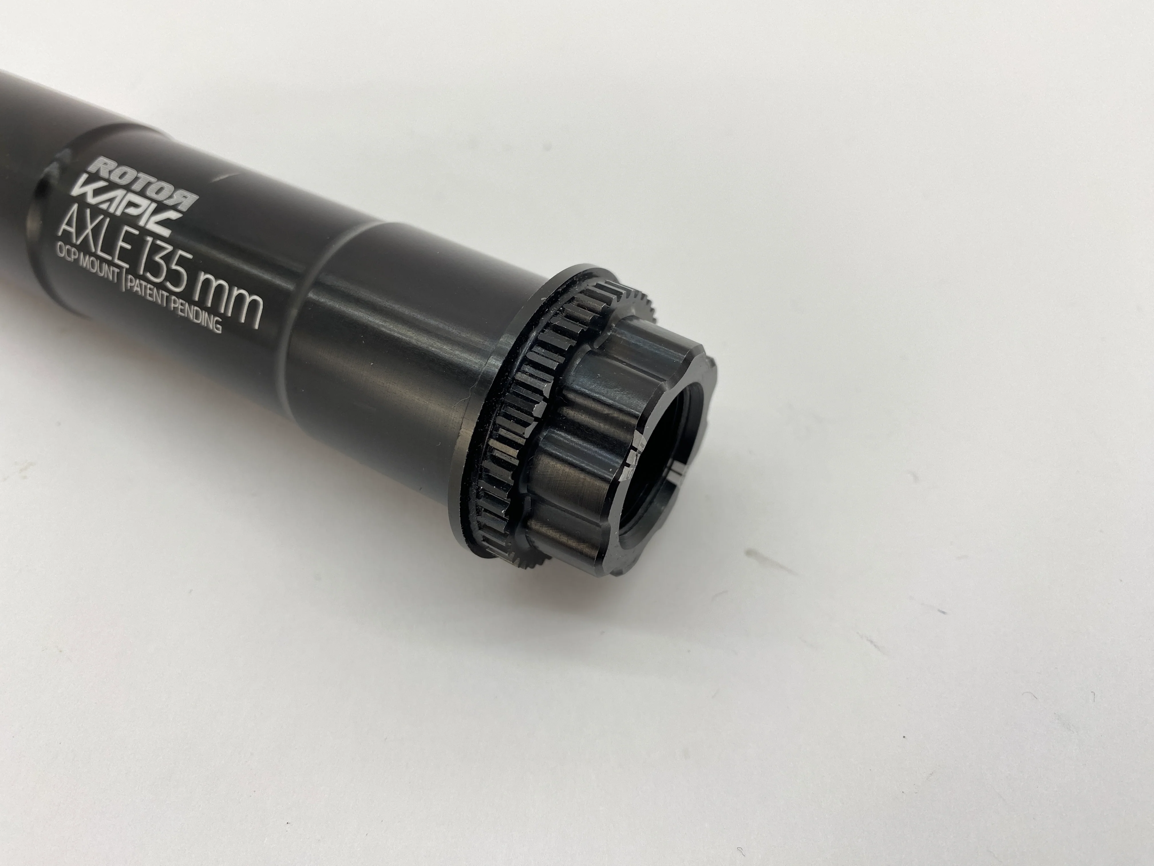 Rotor Kapic Bottom Bracket Spindle - 30mm x 135mm - Image 2