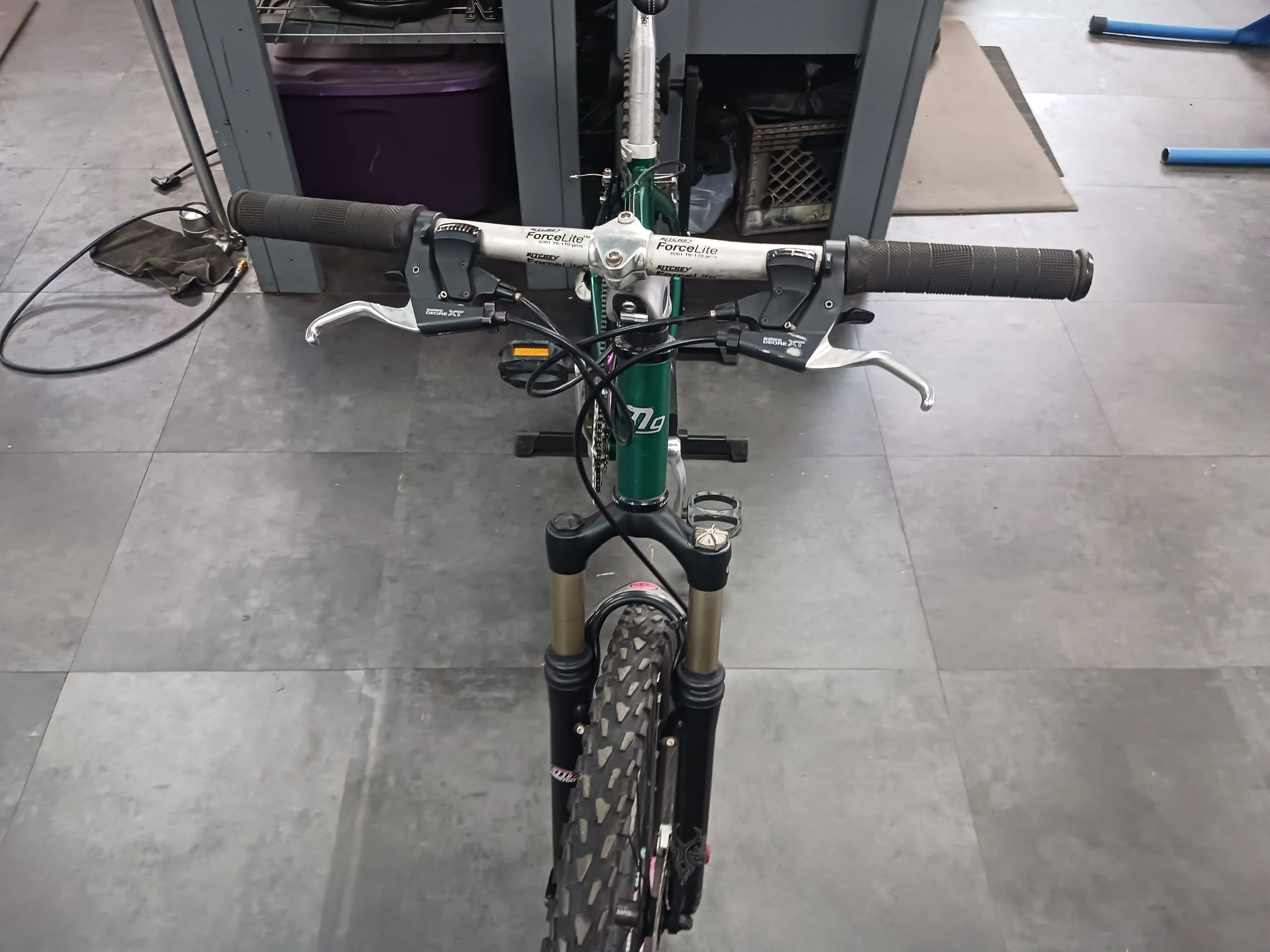 Salt Cycles Magnesium, Mountain Bike, Medium - Image 7