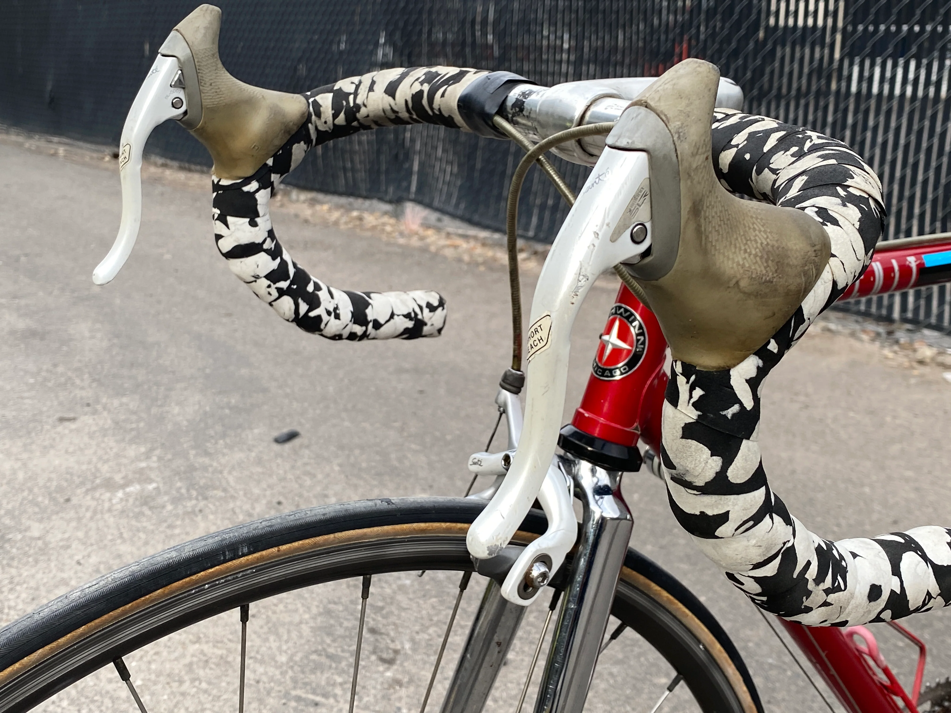 Vintage Lugged Steel Schwinn Circuit Road Bike 53cm - Image 11