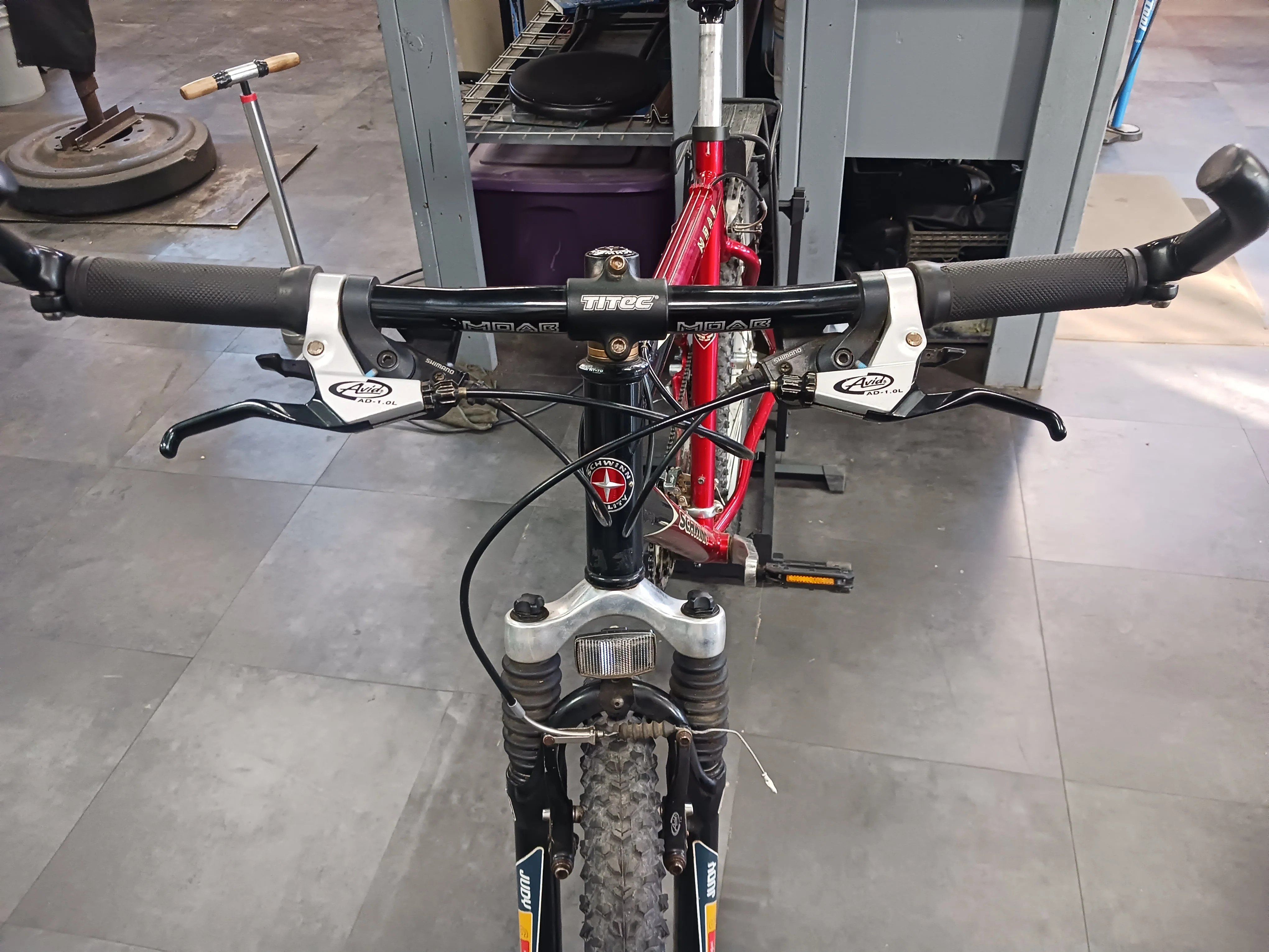 Schwinn Moab, Mountain Bike, Medium - Image 5