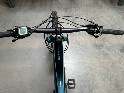 Scott Genius eRide 910 Electric Mountain Bike Medium - Image 14
