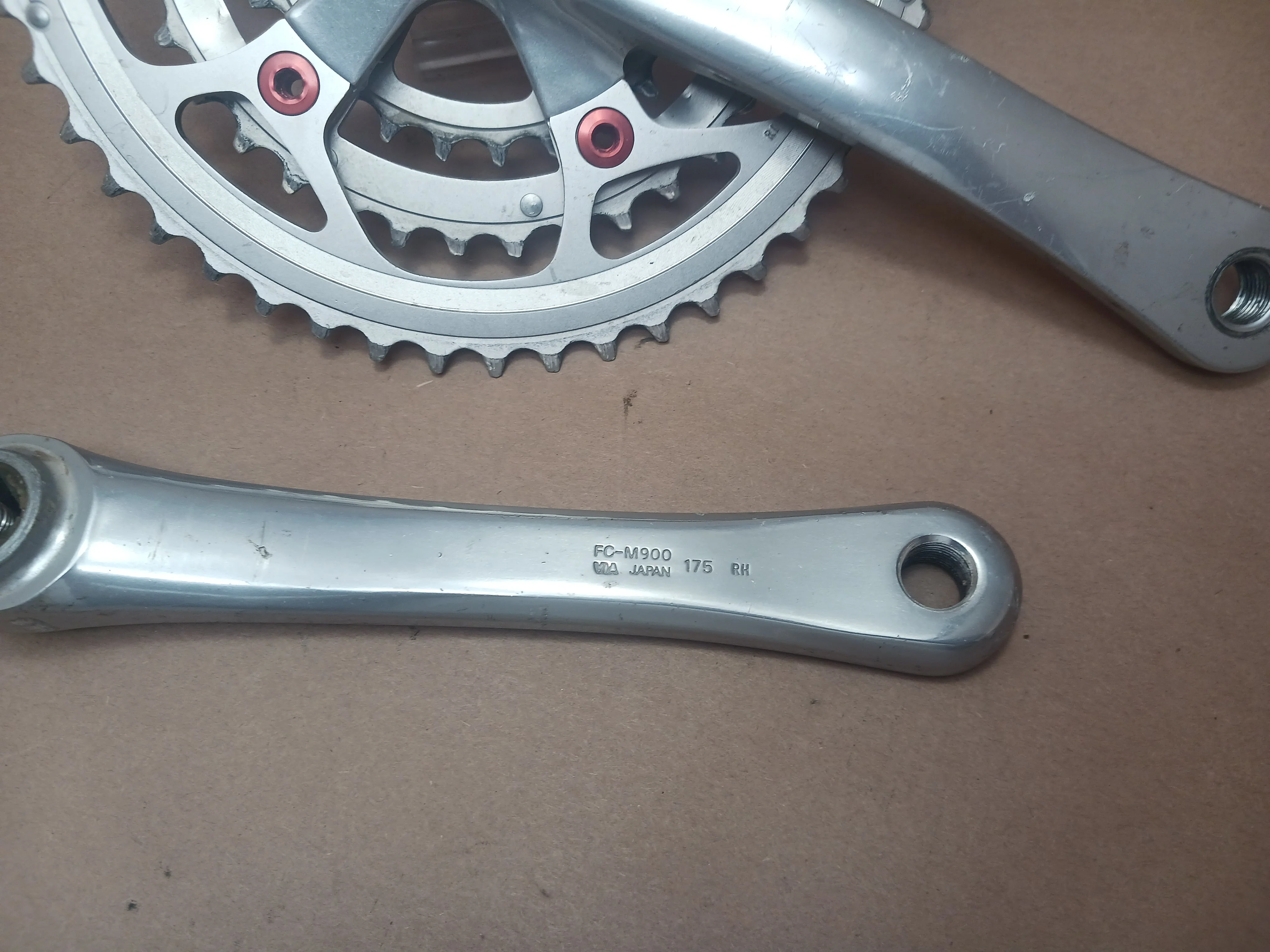 Shimano 175mm Square Taper XTR Crankset FC-M900 - Image 4