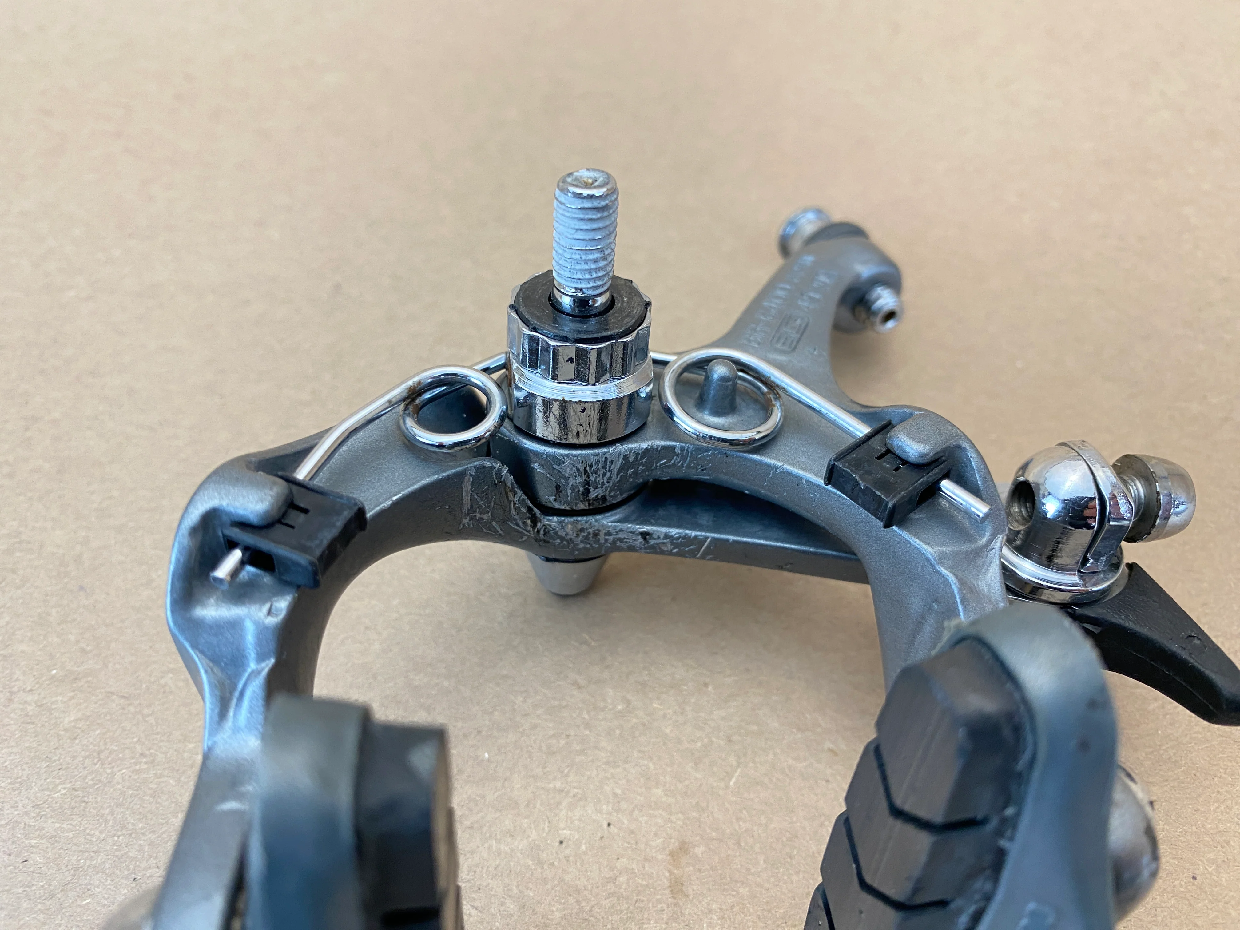 Shimano 600 BR-6400 Brakeset - Short Reach - Image 7