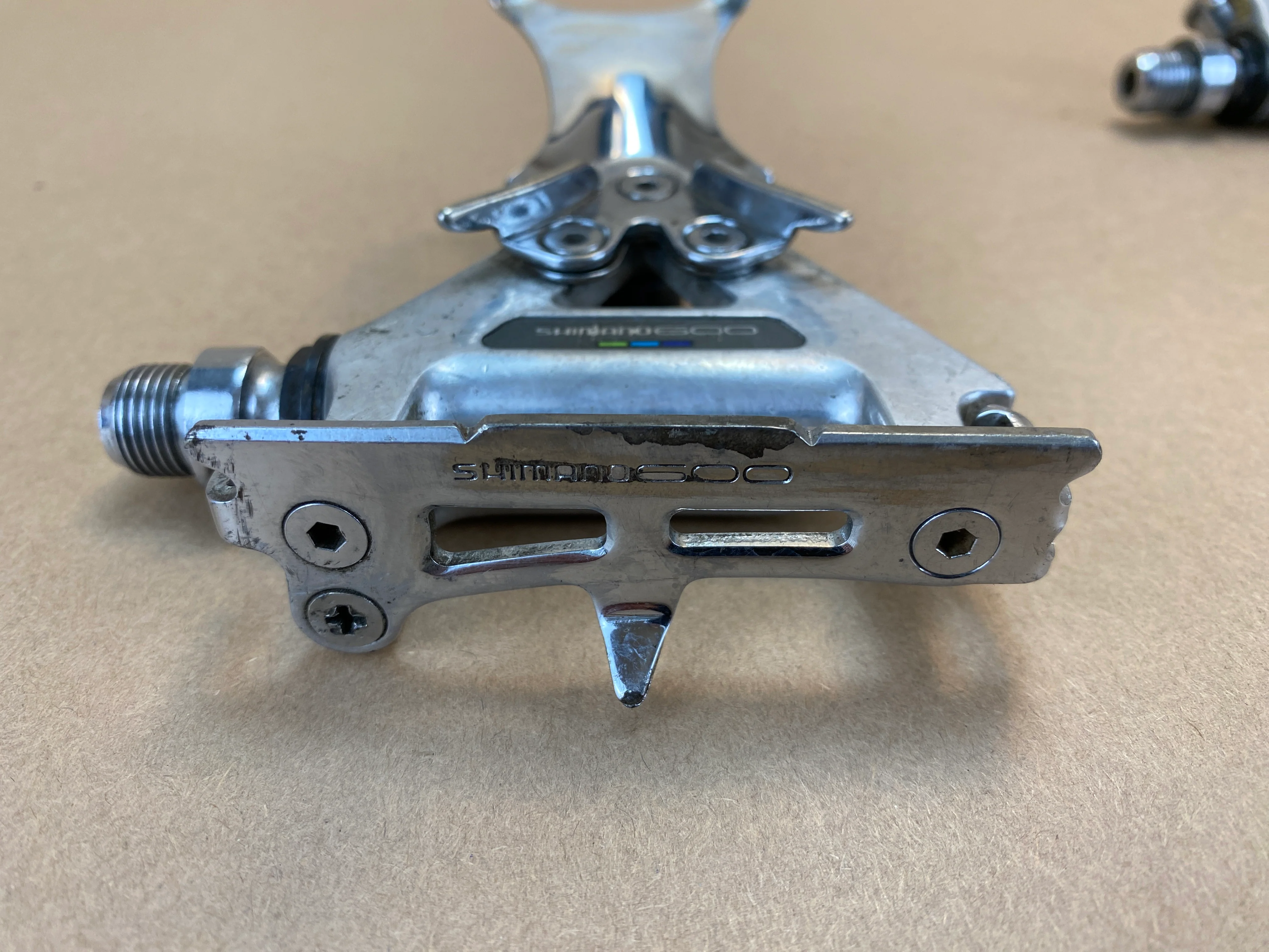 Shimano 600 Toe Clip Pedals - Image 4