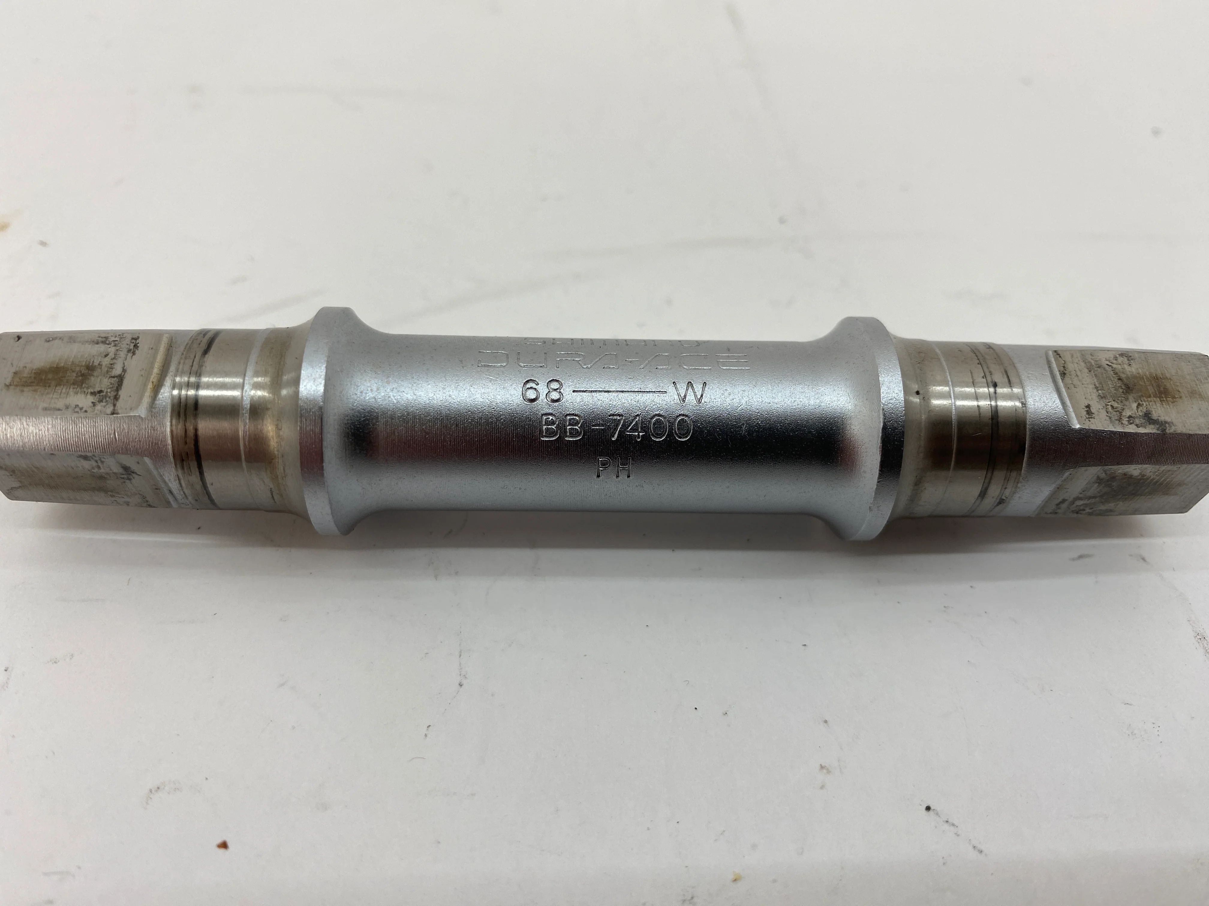 Shimano Dura Ace 7400 Bottom Bracket - Image 2