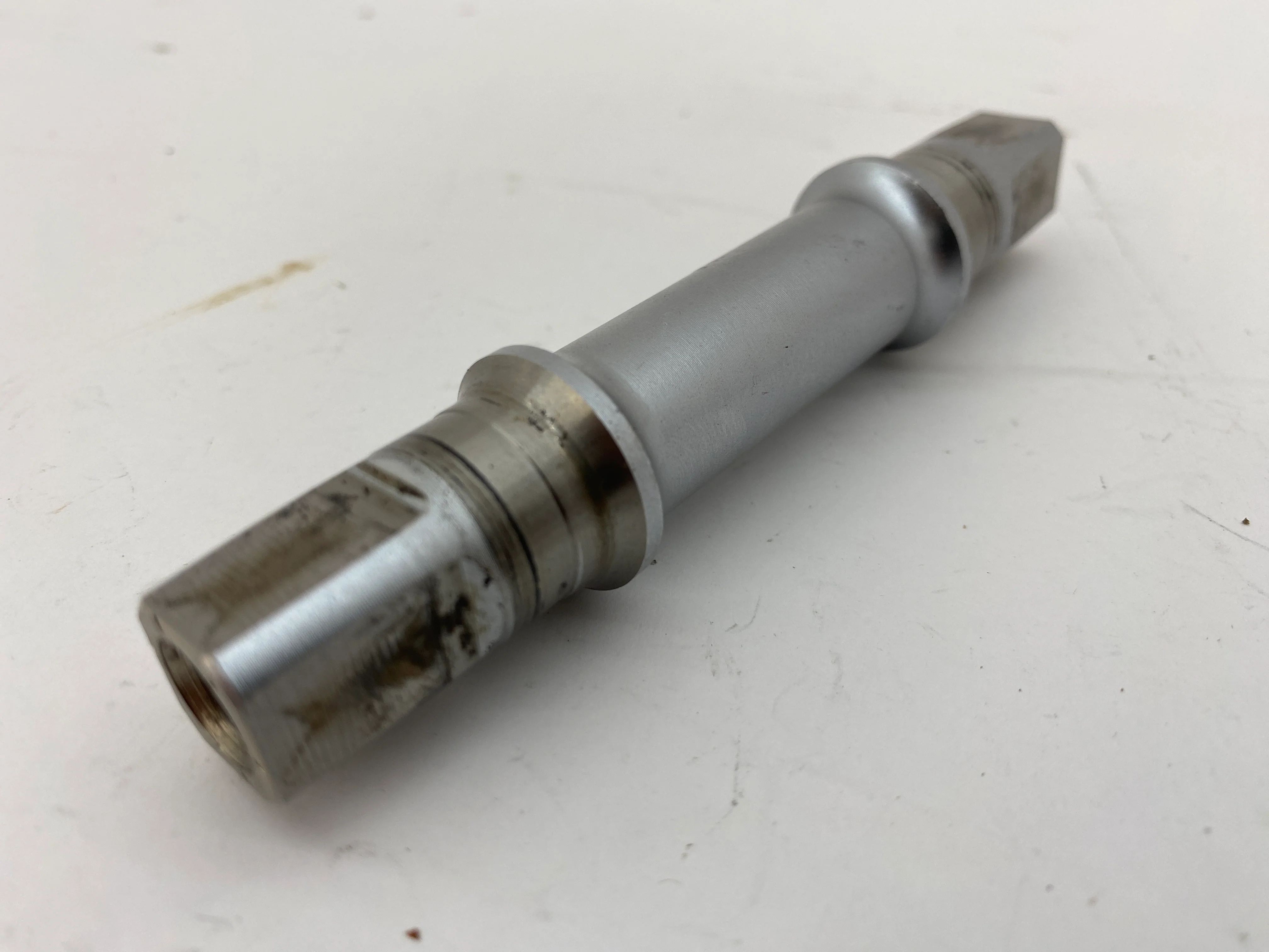Shimano Dura Ace 7400 Bottom Bracket - Image 3