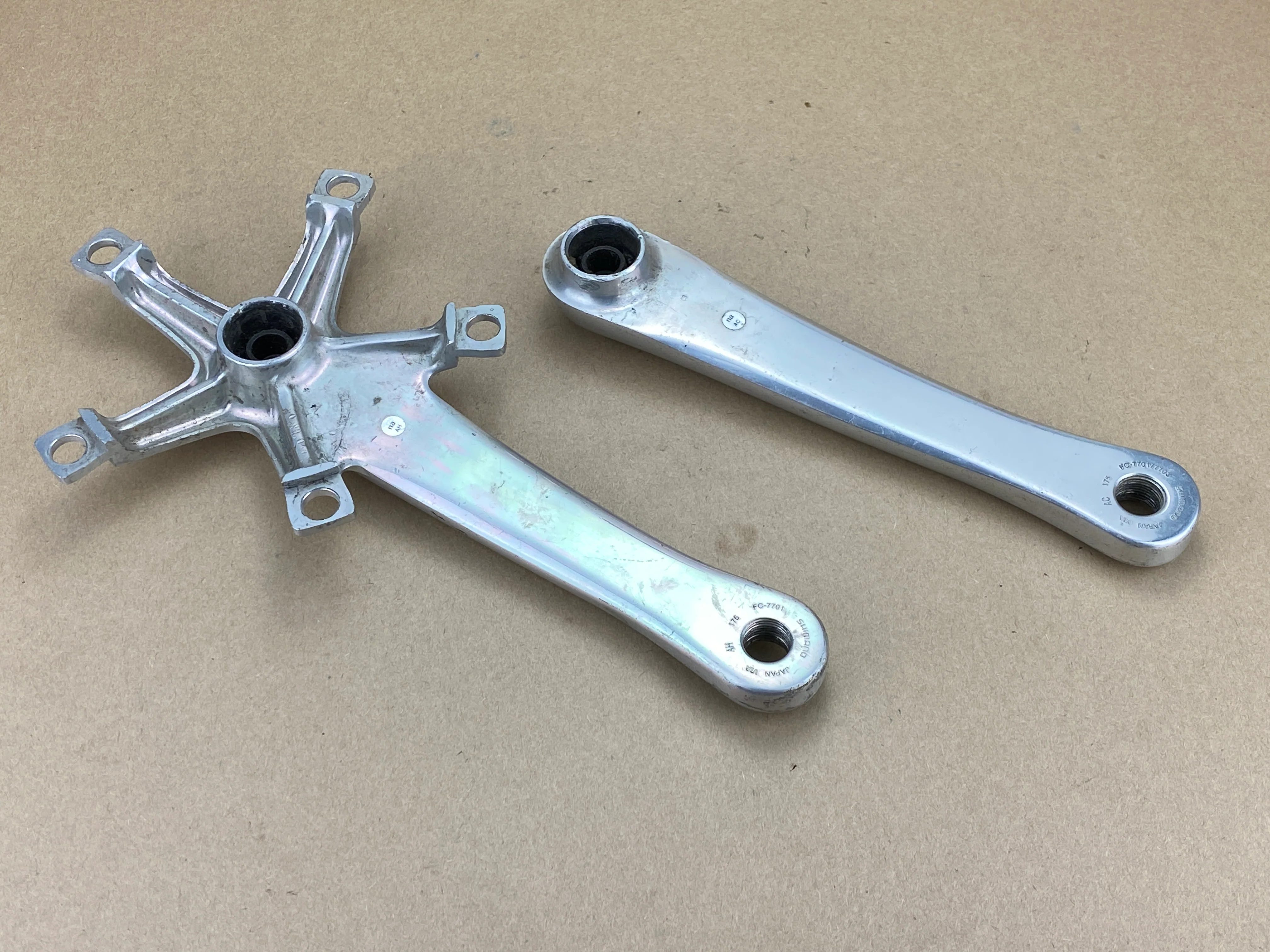Shimano Dura Ace FC-7701 Crankset 175mm - Image 4