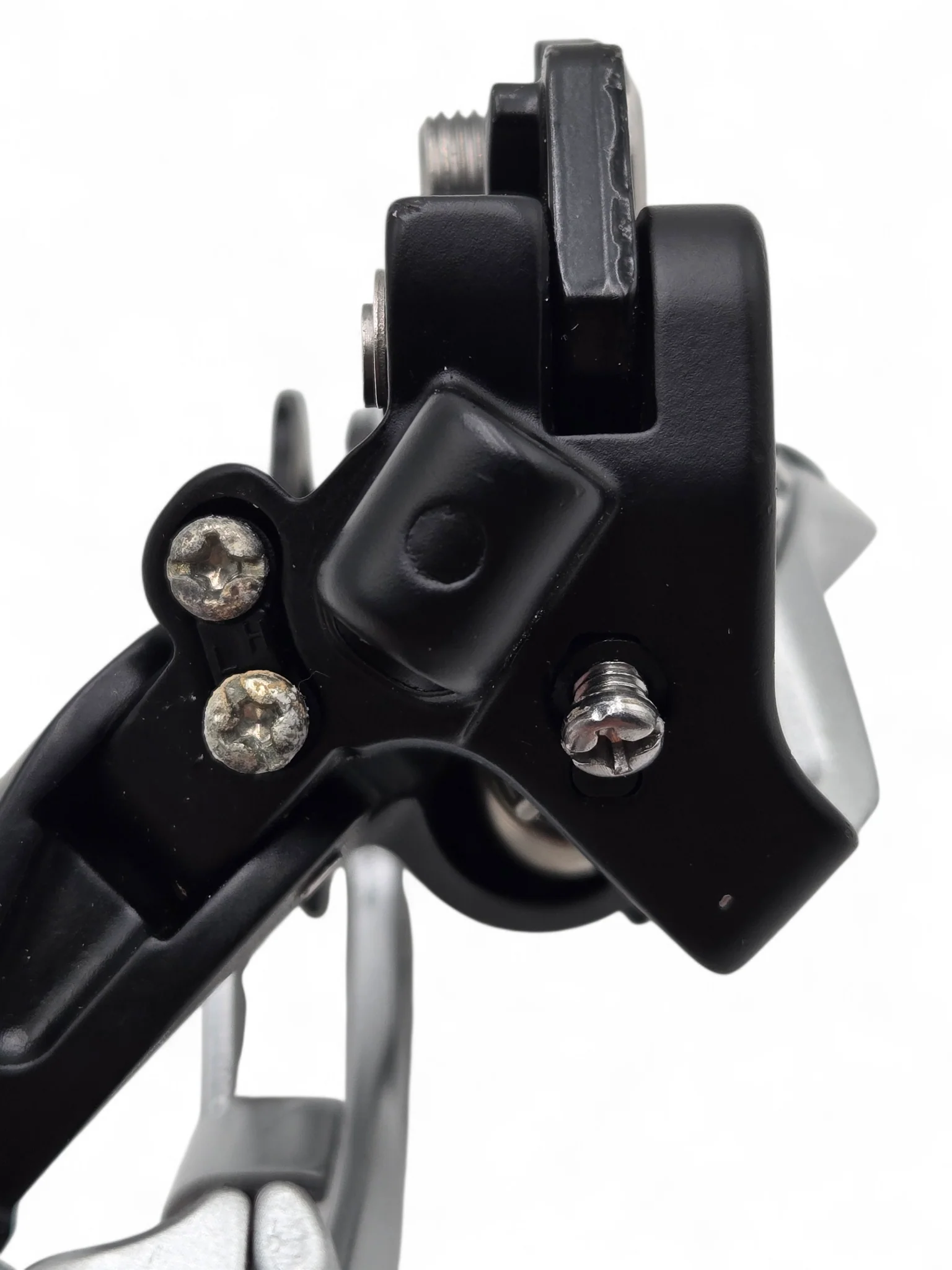 Shimano RD-M772 Rear Derailleur, Mid Cage - Image 7