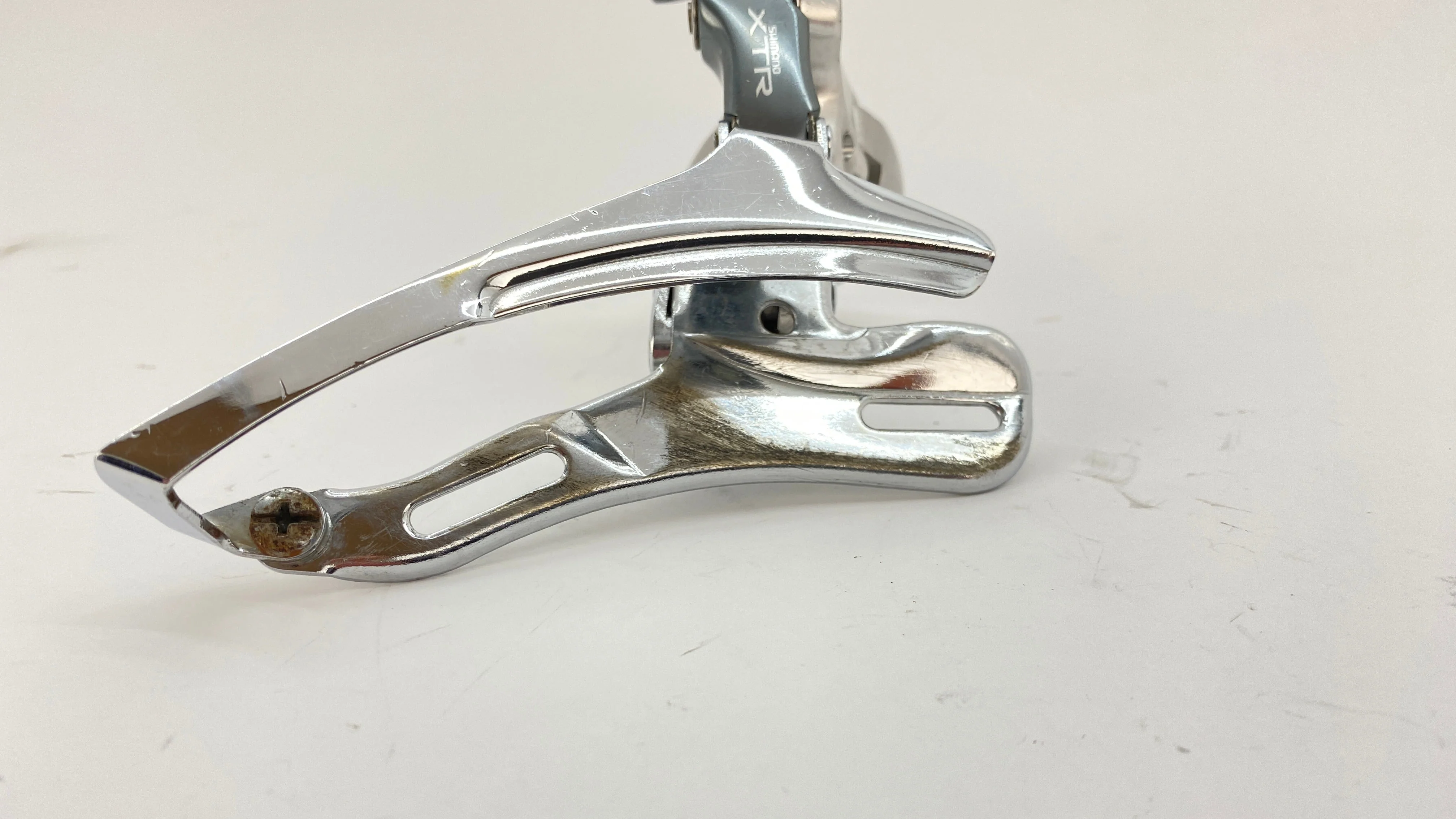 Shimano XTR 900 Front Derailleur 34.9 - Image 2