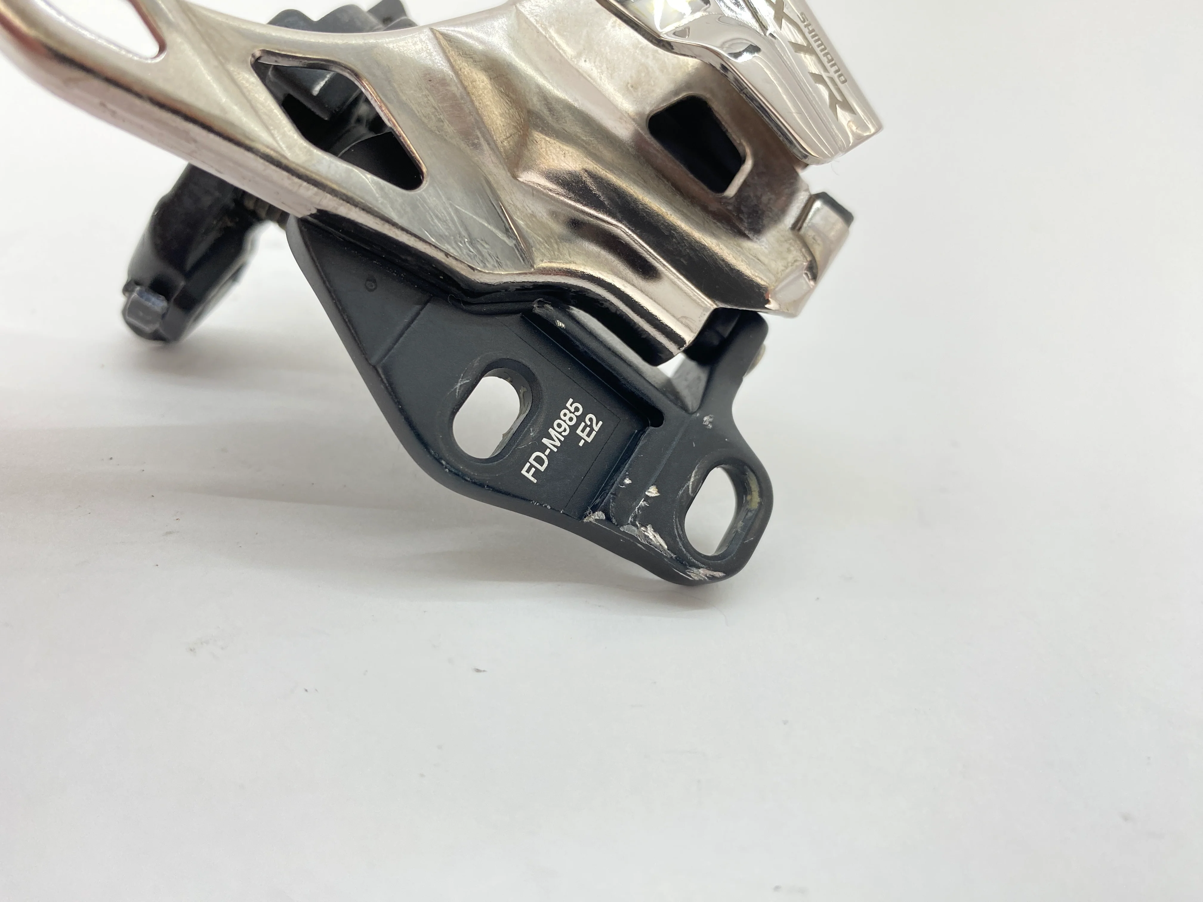Shimano XTR 985 Front Derailleur - Direct Mount - Image 2