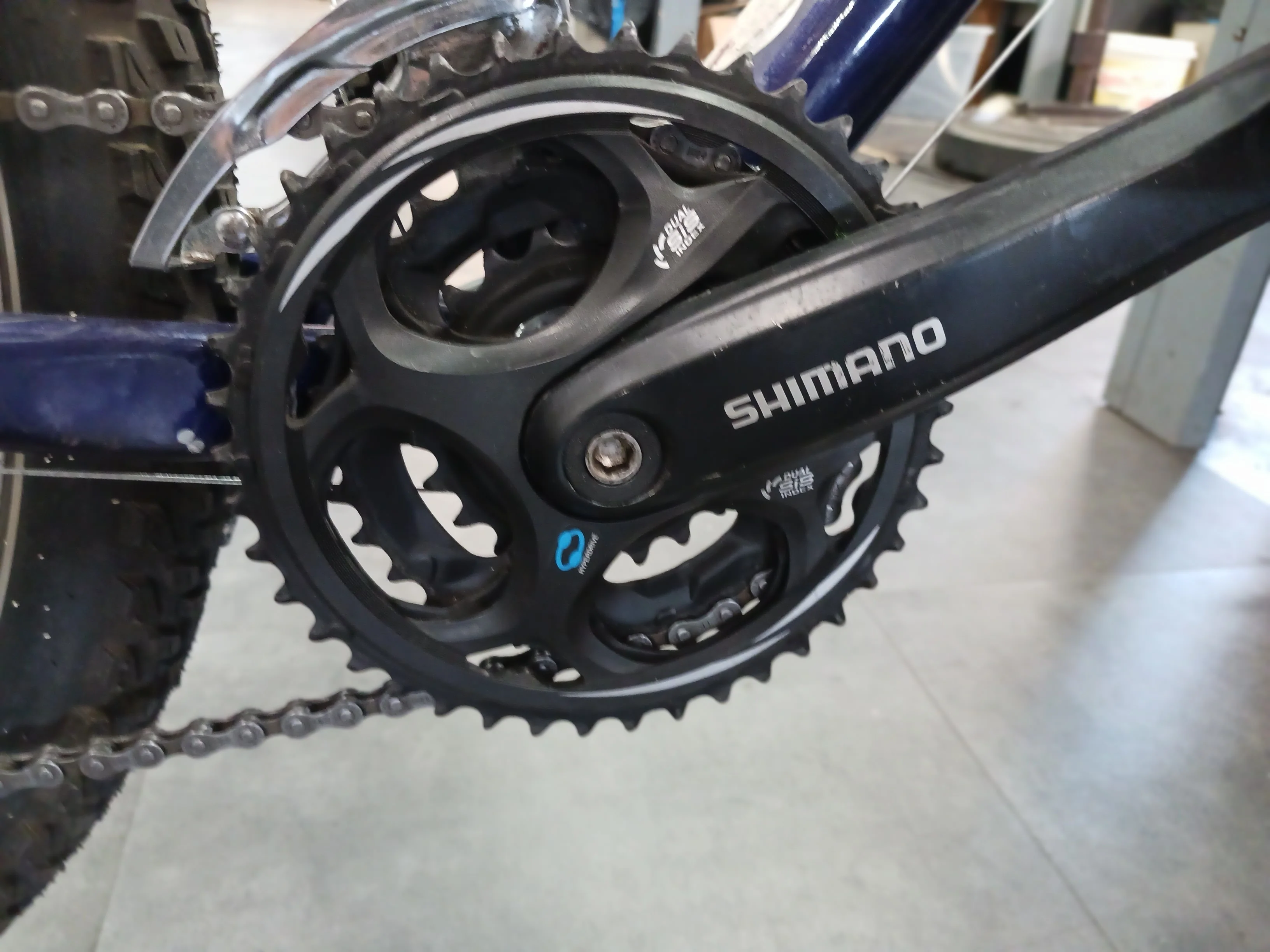 Specialized Hard Rock Mountain Bike, Small - Image 4