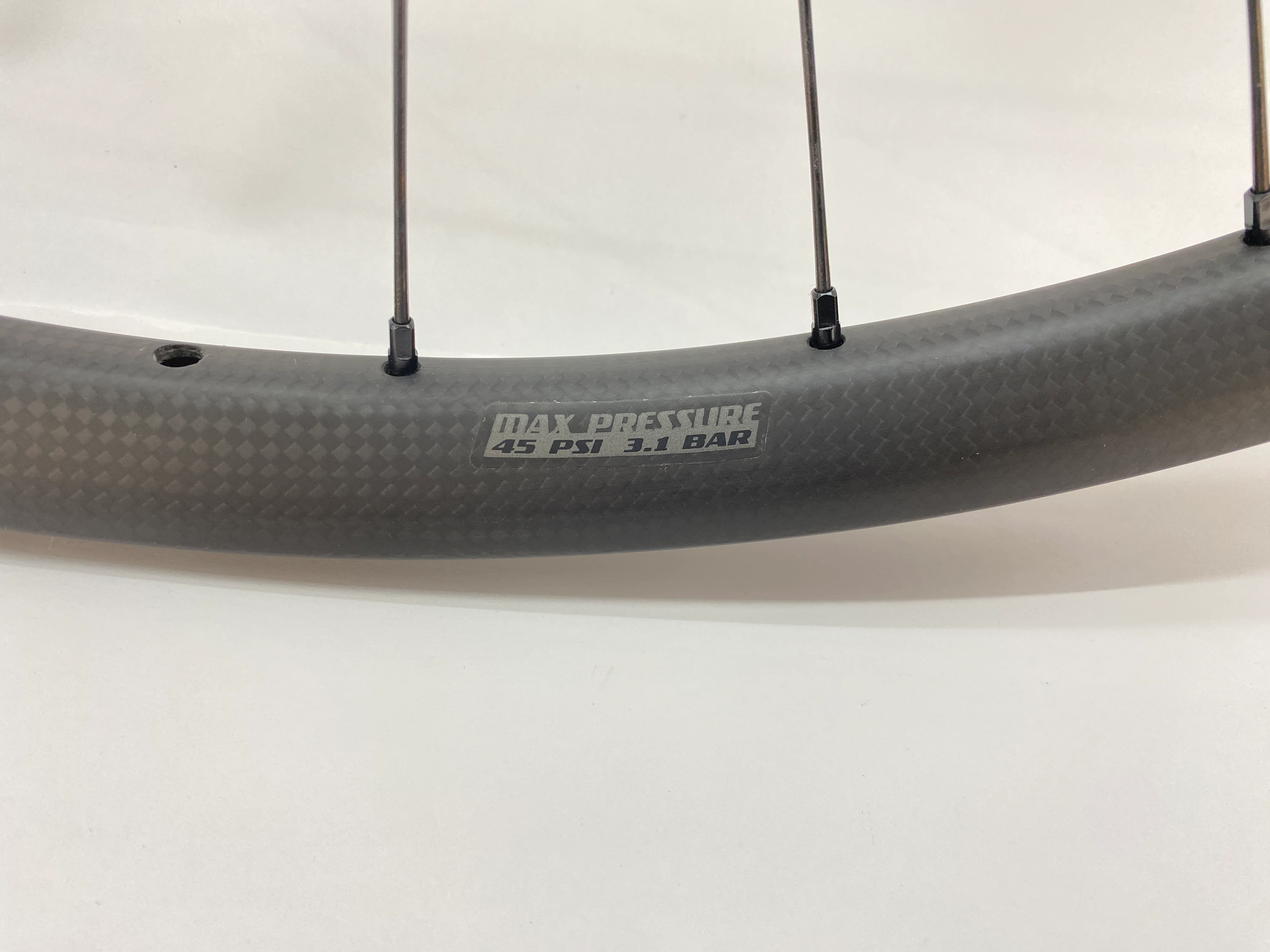 Specialized Roval Control Carbon Front Wheel 29 inch 15 x 100 - Image 6
