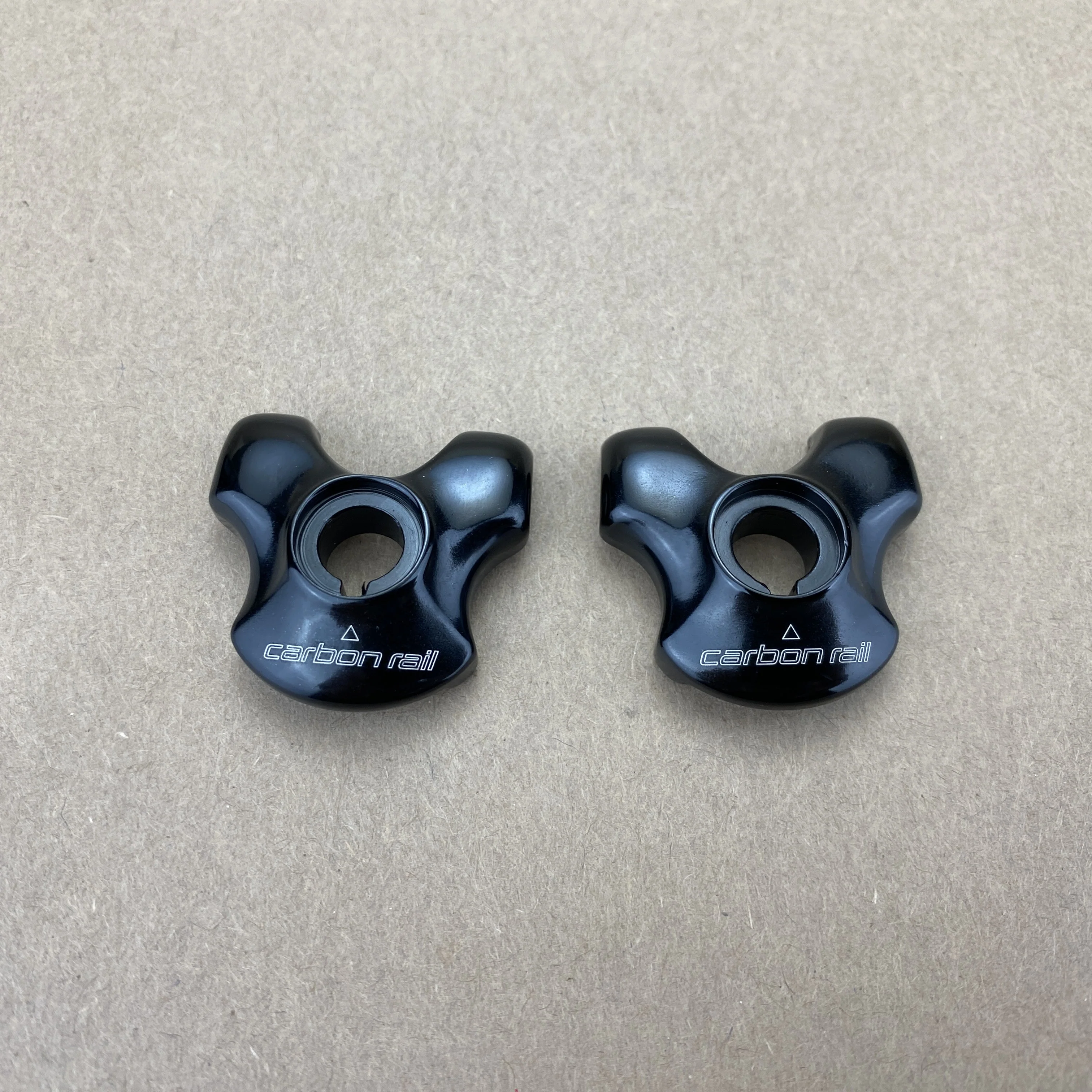 Specialized Shiv Disc Carbon Seatpost 350mm x 25mm - Image 8