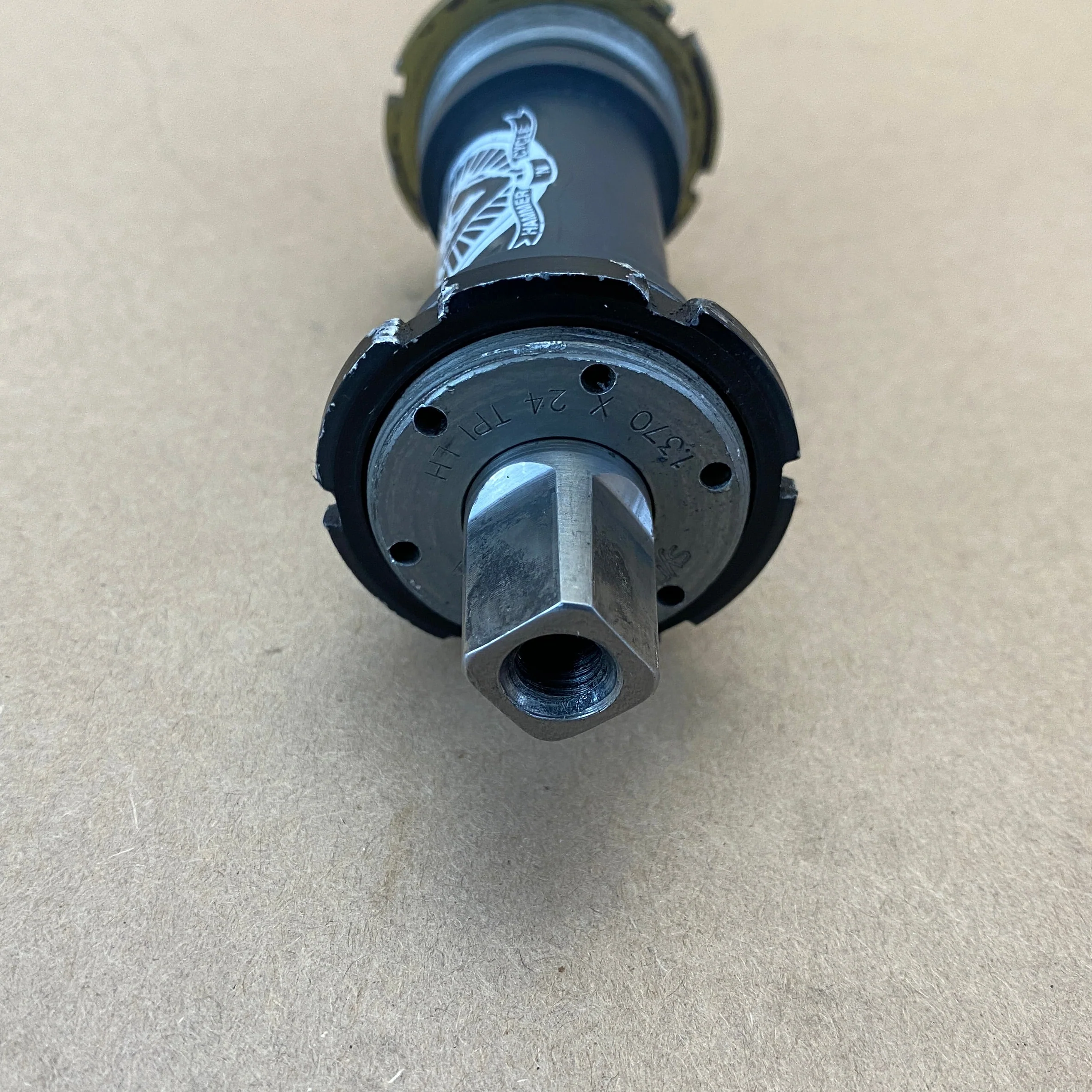 Syncros Titanium Bottom Bracket 68 x 122.5 - Image 3