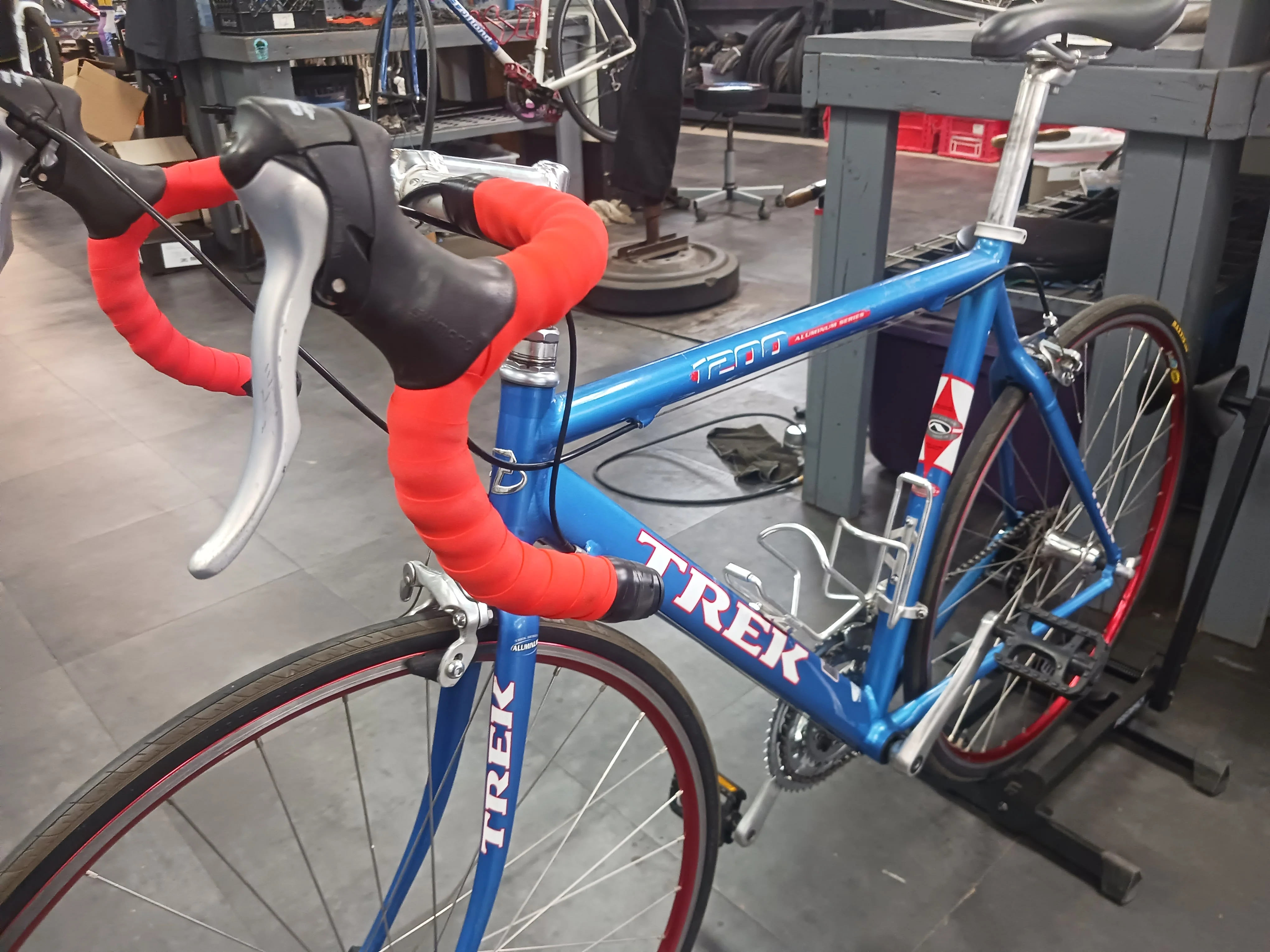 Trek 1200, Road Bike, 56cm - Image 3