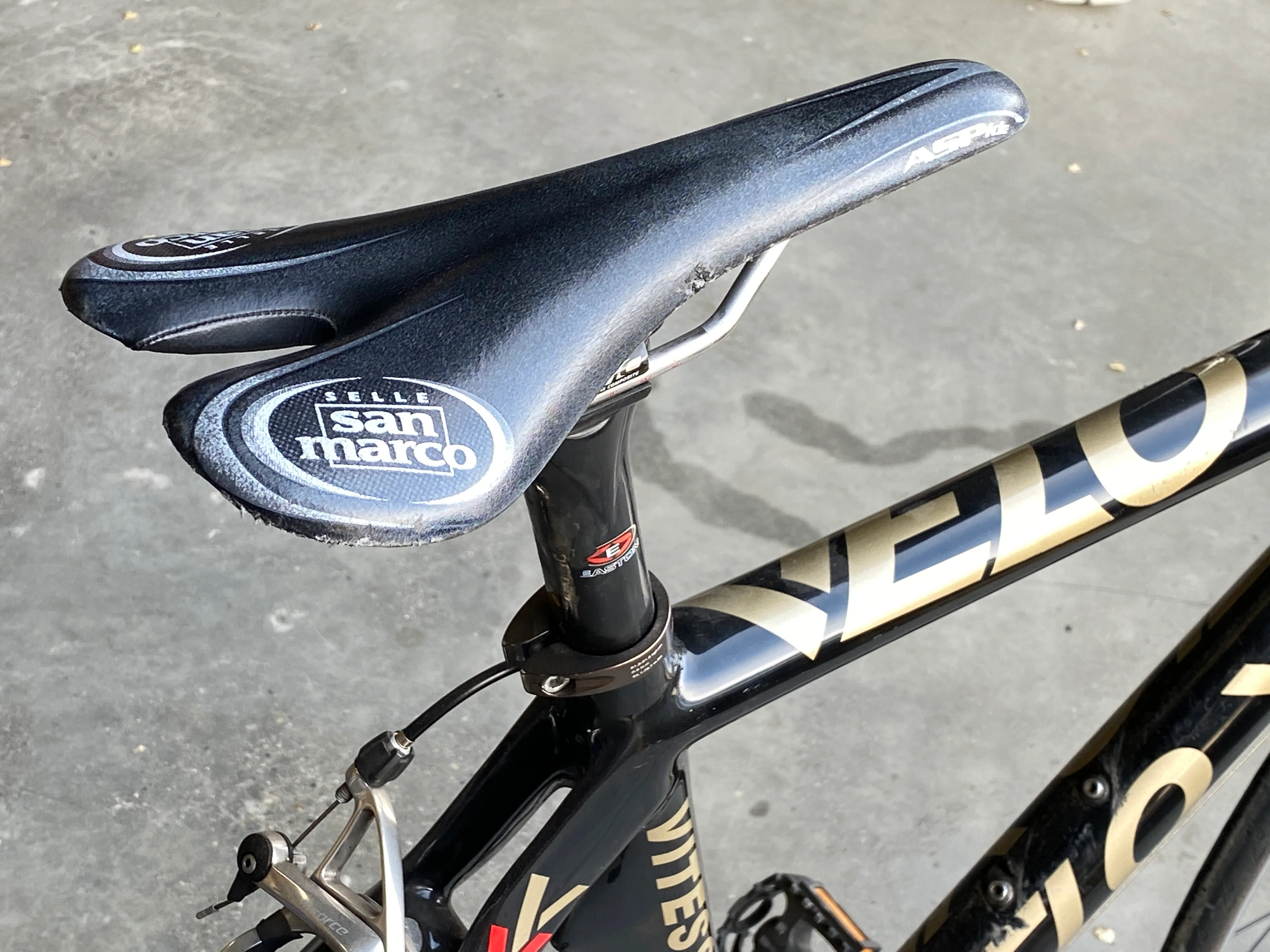 VeloVie Carbon Road Bike 52cm - Image 6