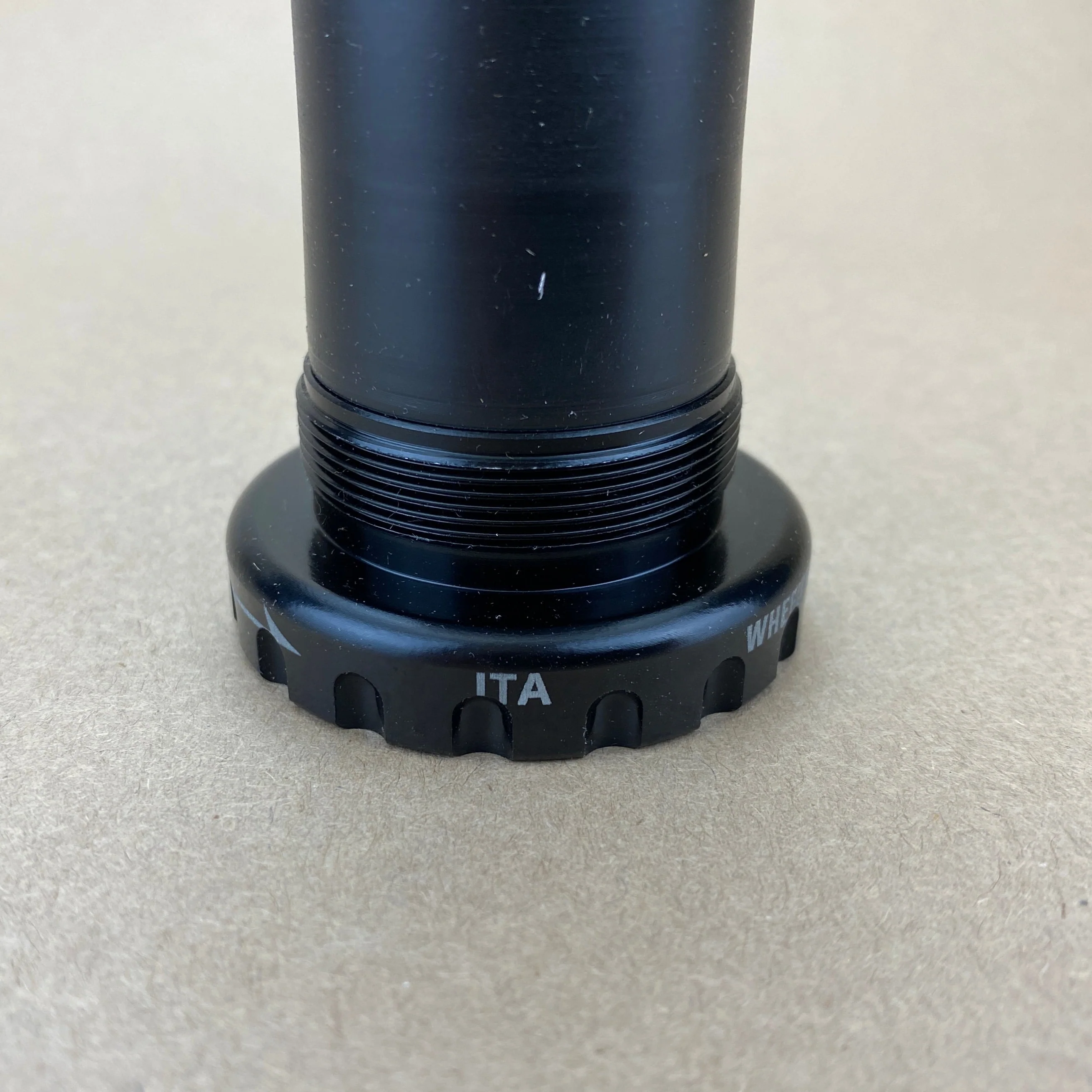 Wheels Mfg. Abec-3 Bottom Bracket Dub Italian - Image 2