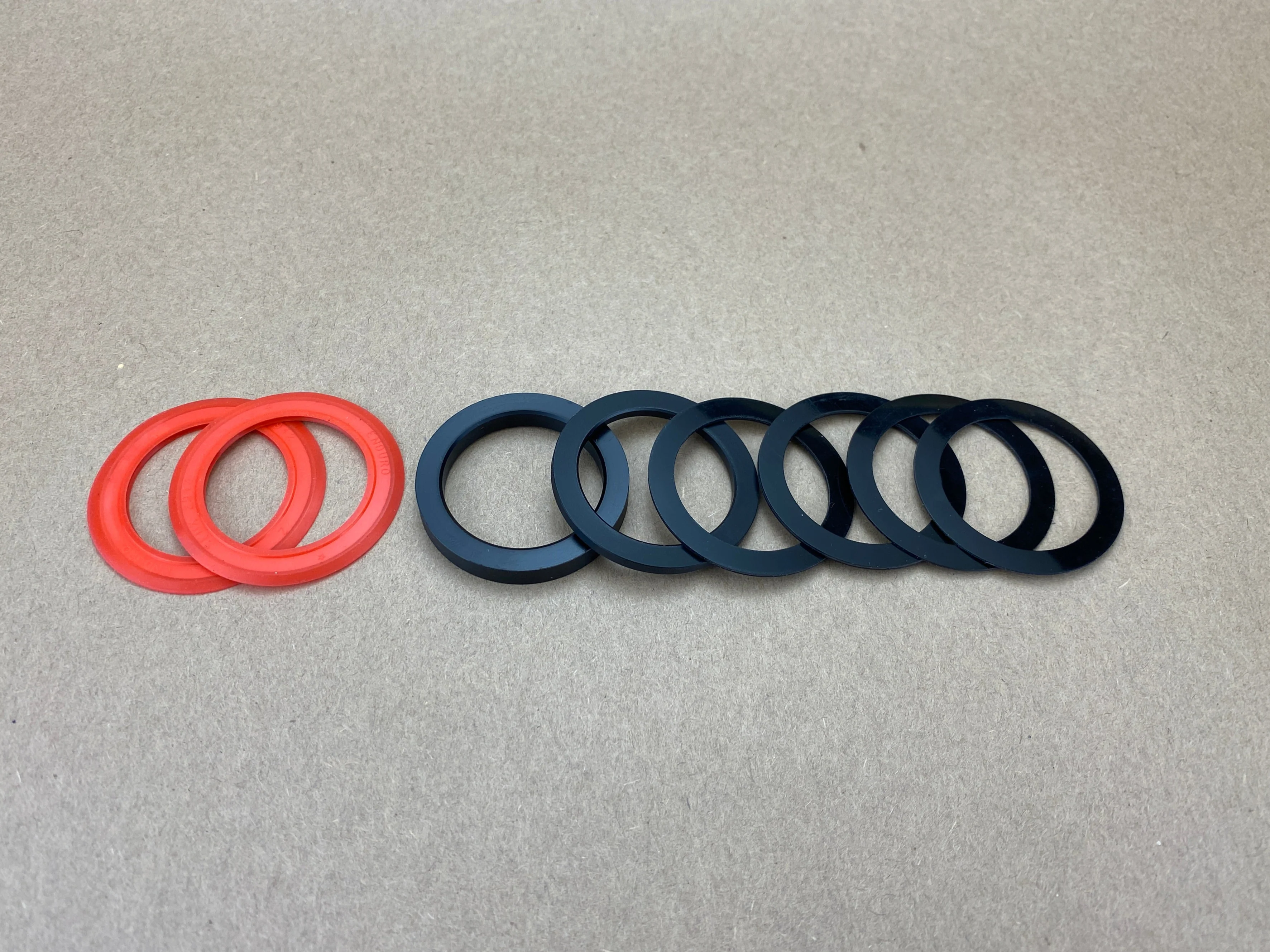 Wheels Mfg. Abec-3 Bottom Bracket Dub Italian - Image 6